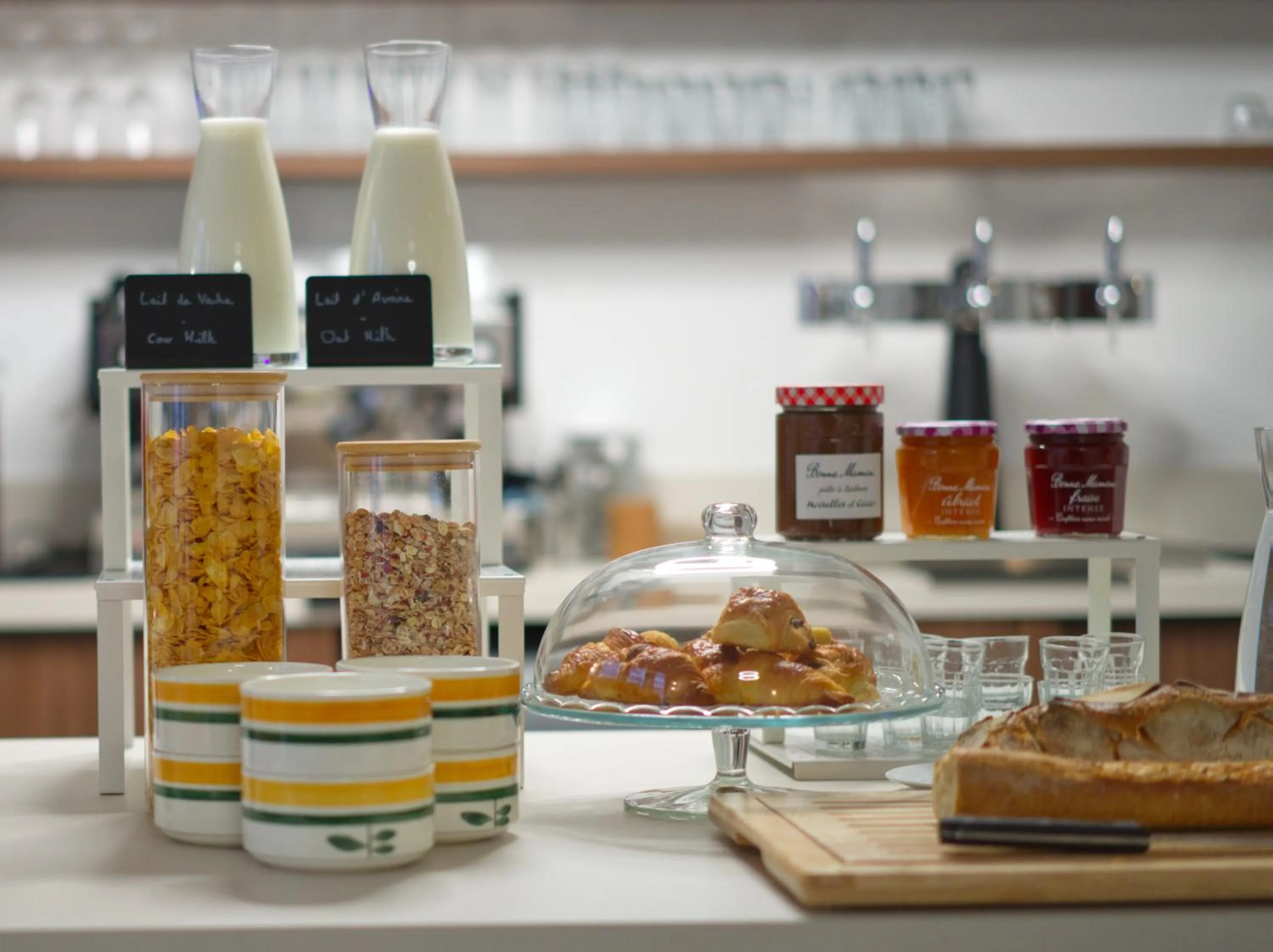 Breakfast in Beau M Paris