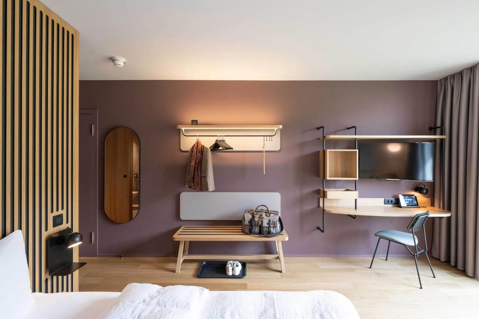 TV and multimedia, Bed in Stoos Lodge