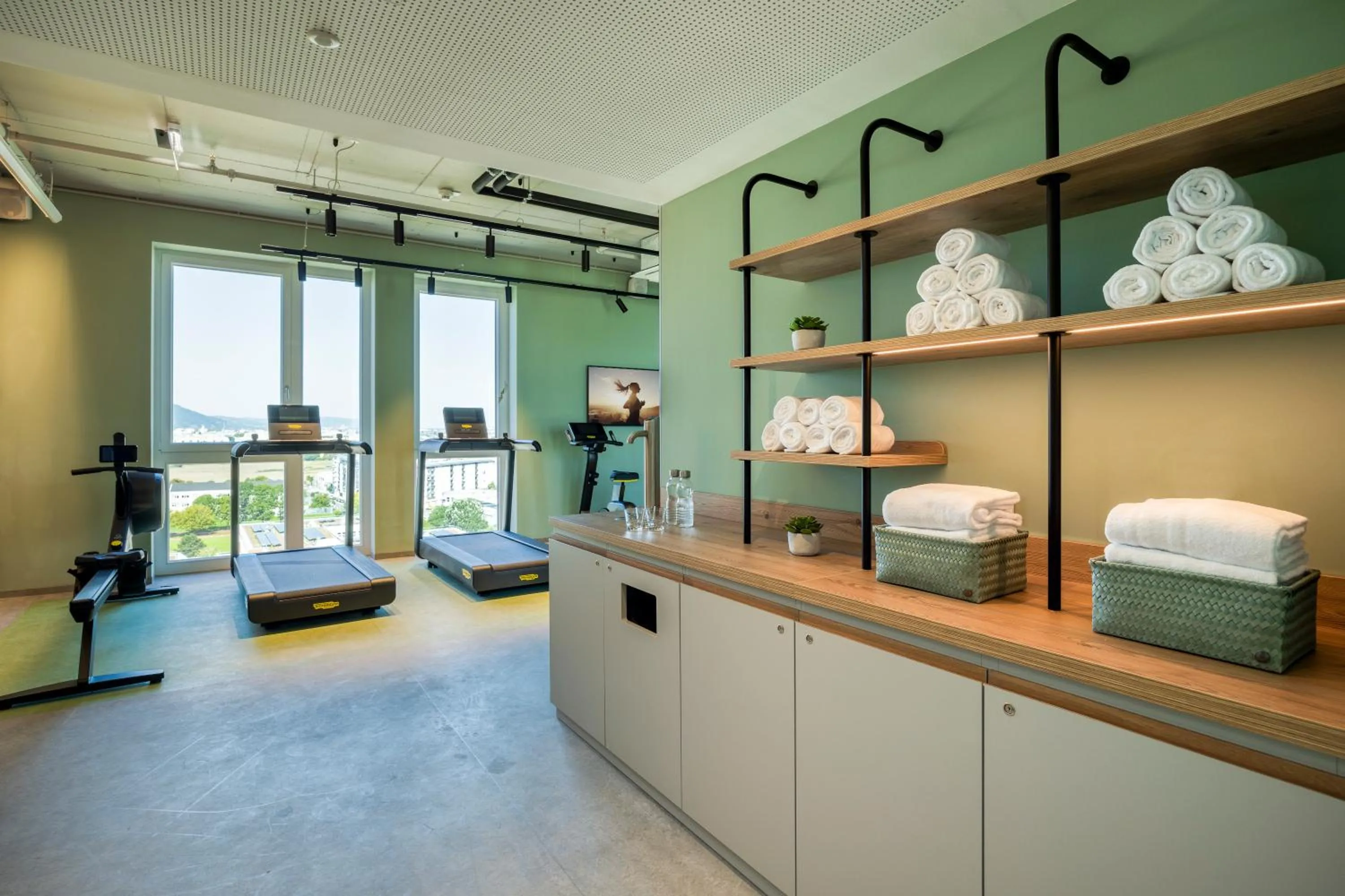 Fitness centre/facilities in Citadines Danube Vienna