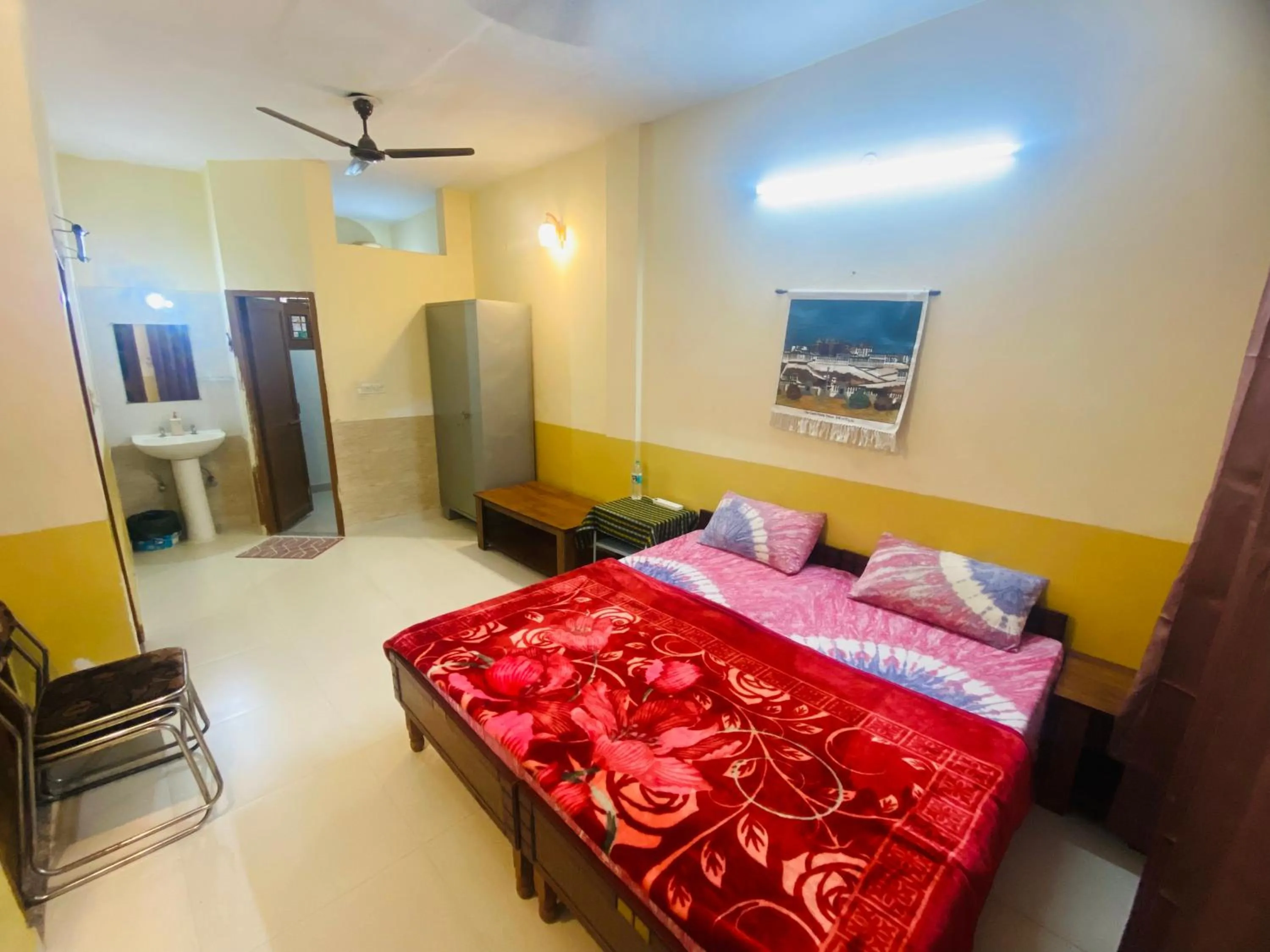 Negi Lodge Chandigarh