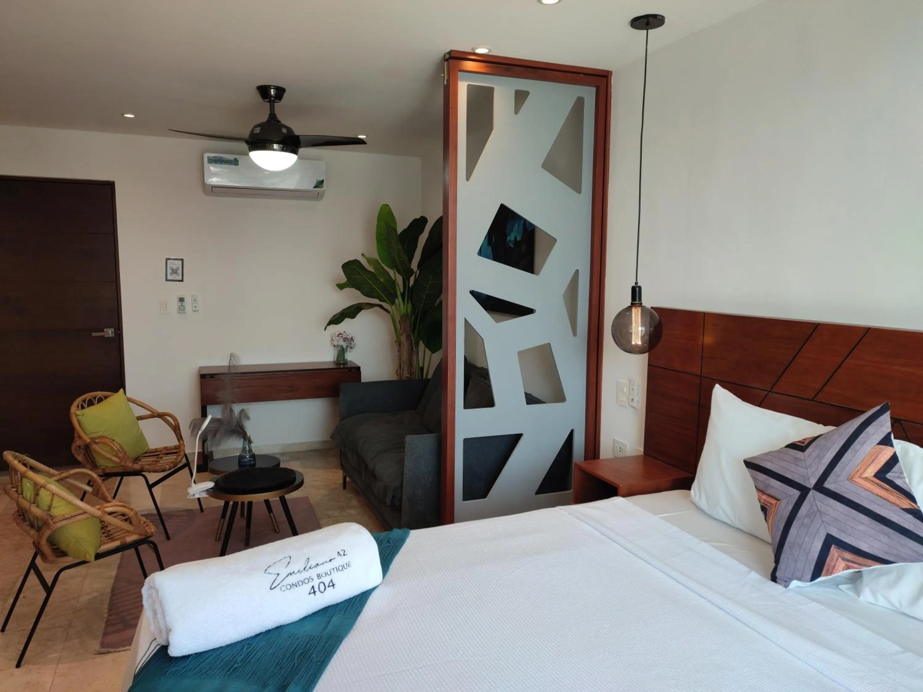 Bed in Emiliano 42 Condos Boutique