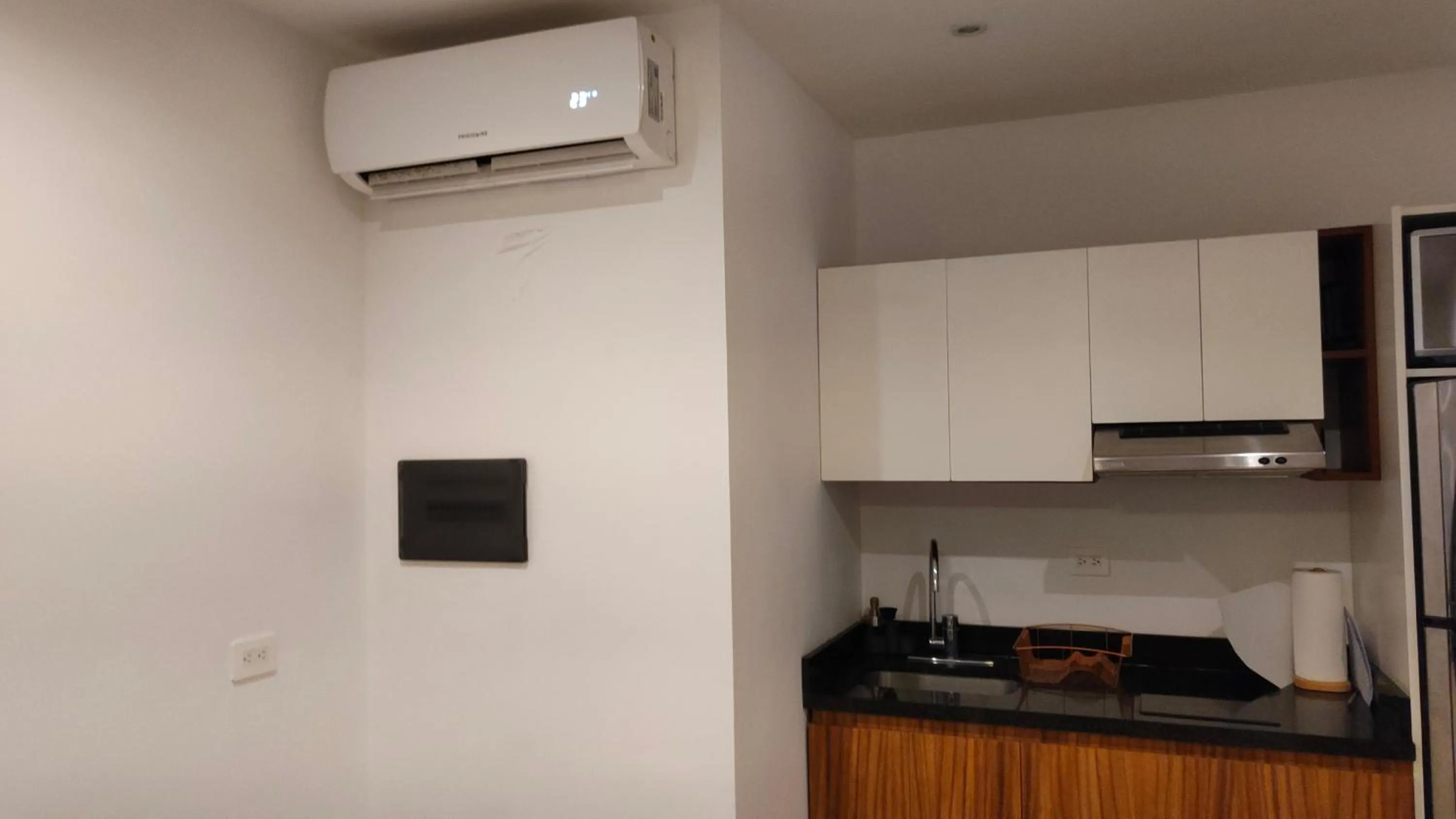 Kitchen or kitchenette in Emiliano 42 Condos Boutique