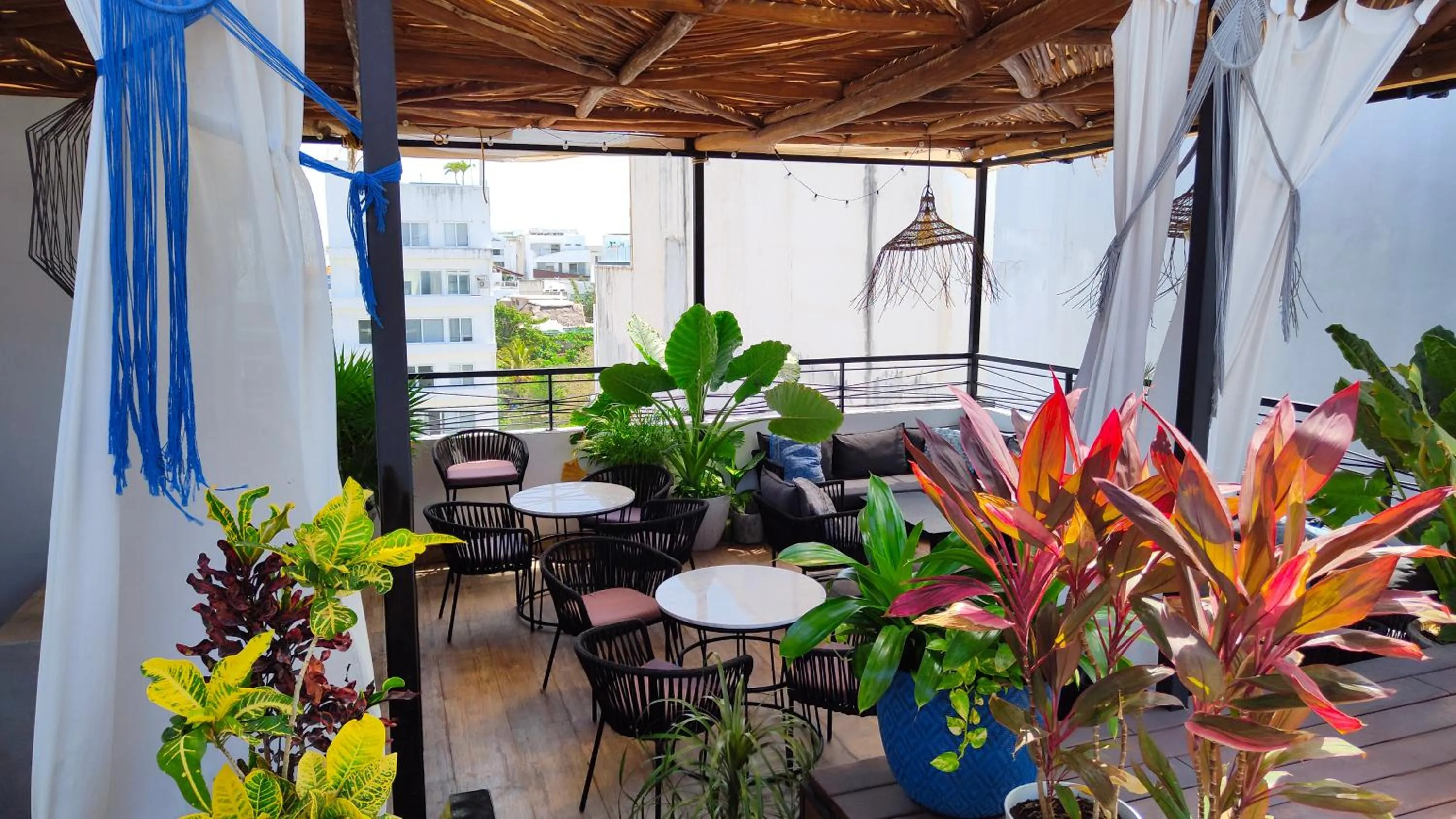 Balcony/Terrace in Emiliano 42 Condos Boutique