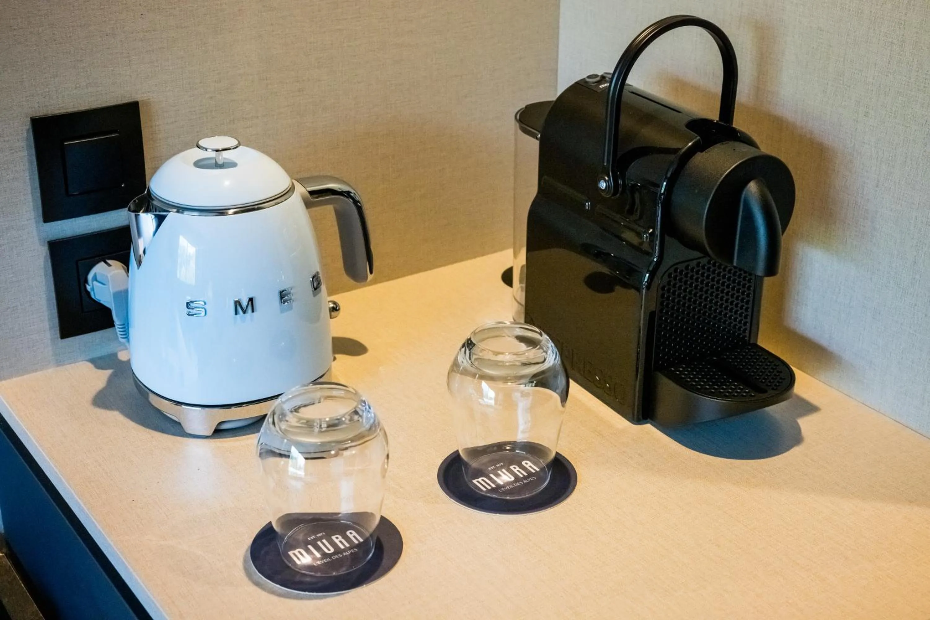 Coffee/tea facilities in Miura