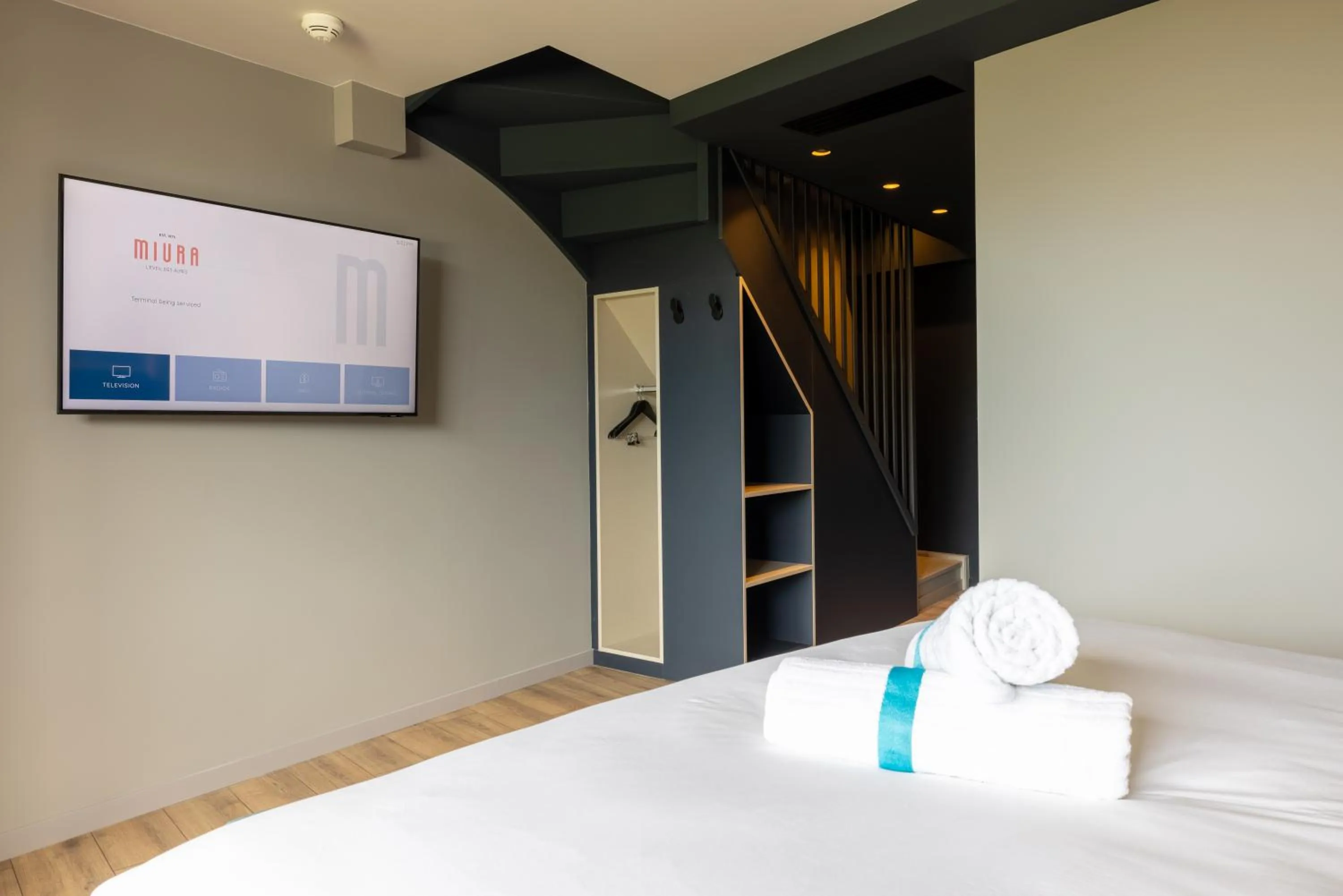 TV and multimedia, Bed in Miura