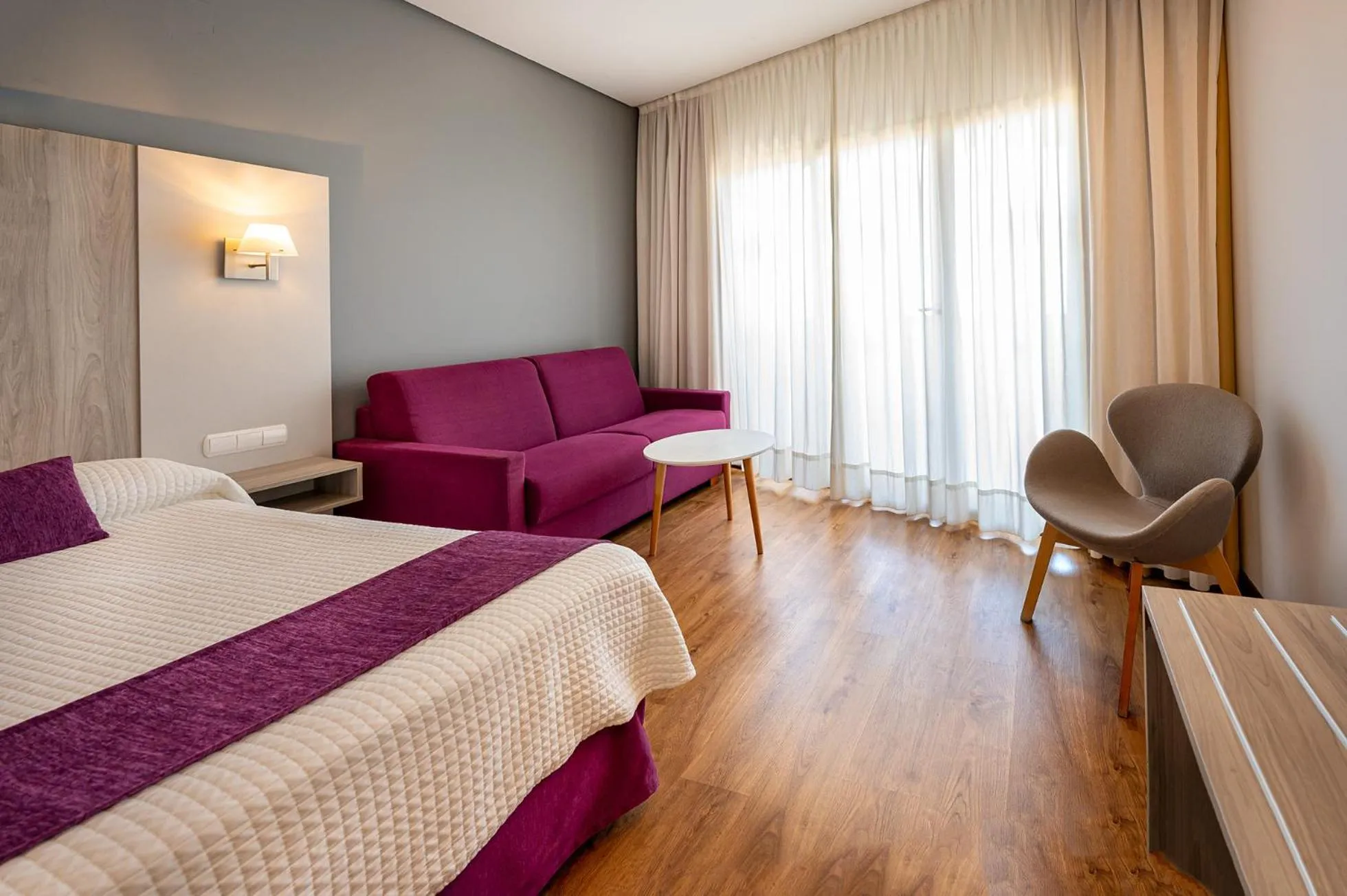 Bed in Albir Playa Hotel & Spa