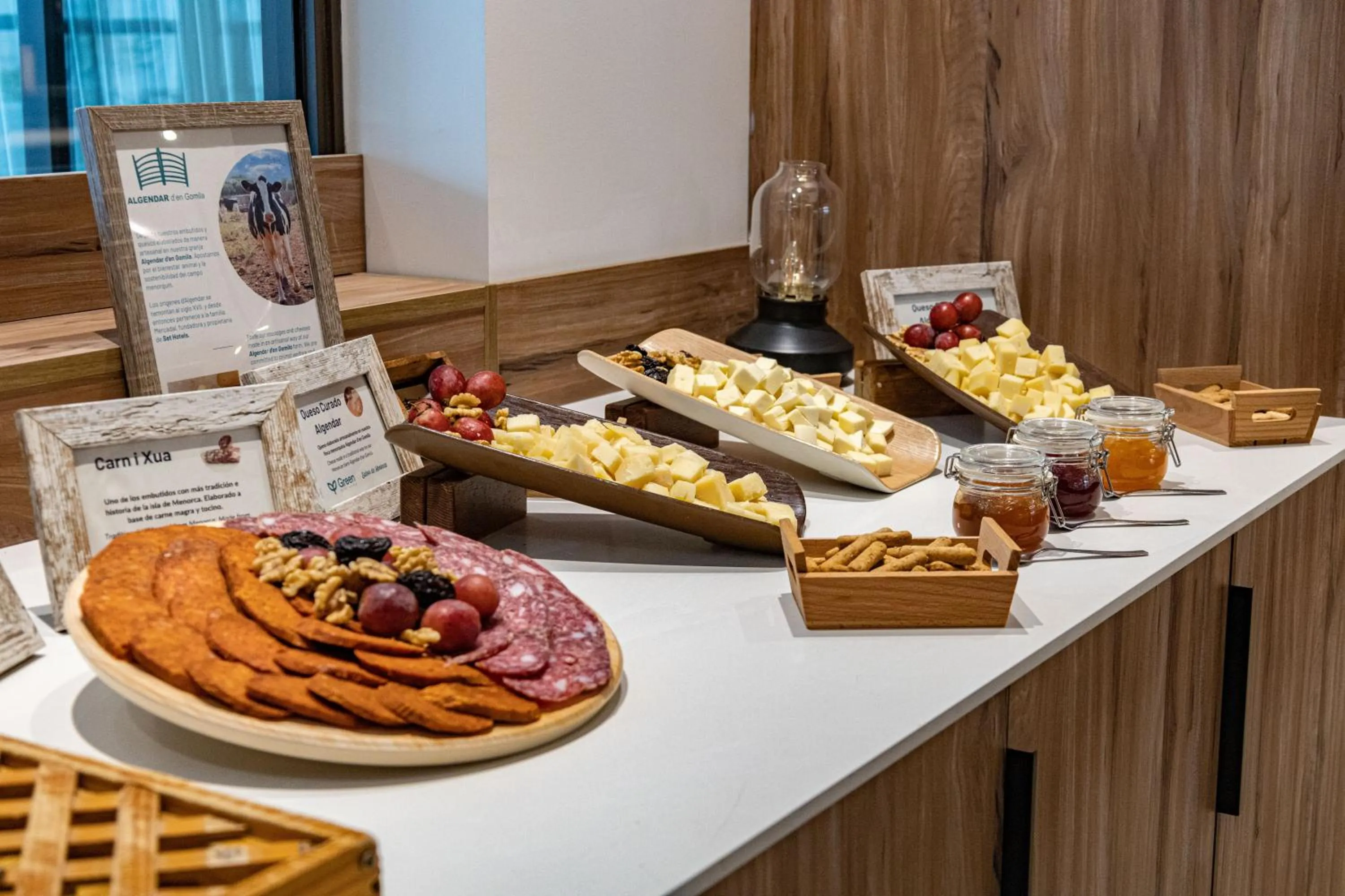 Buffet breakfast in Seth Port Ciutadella