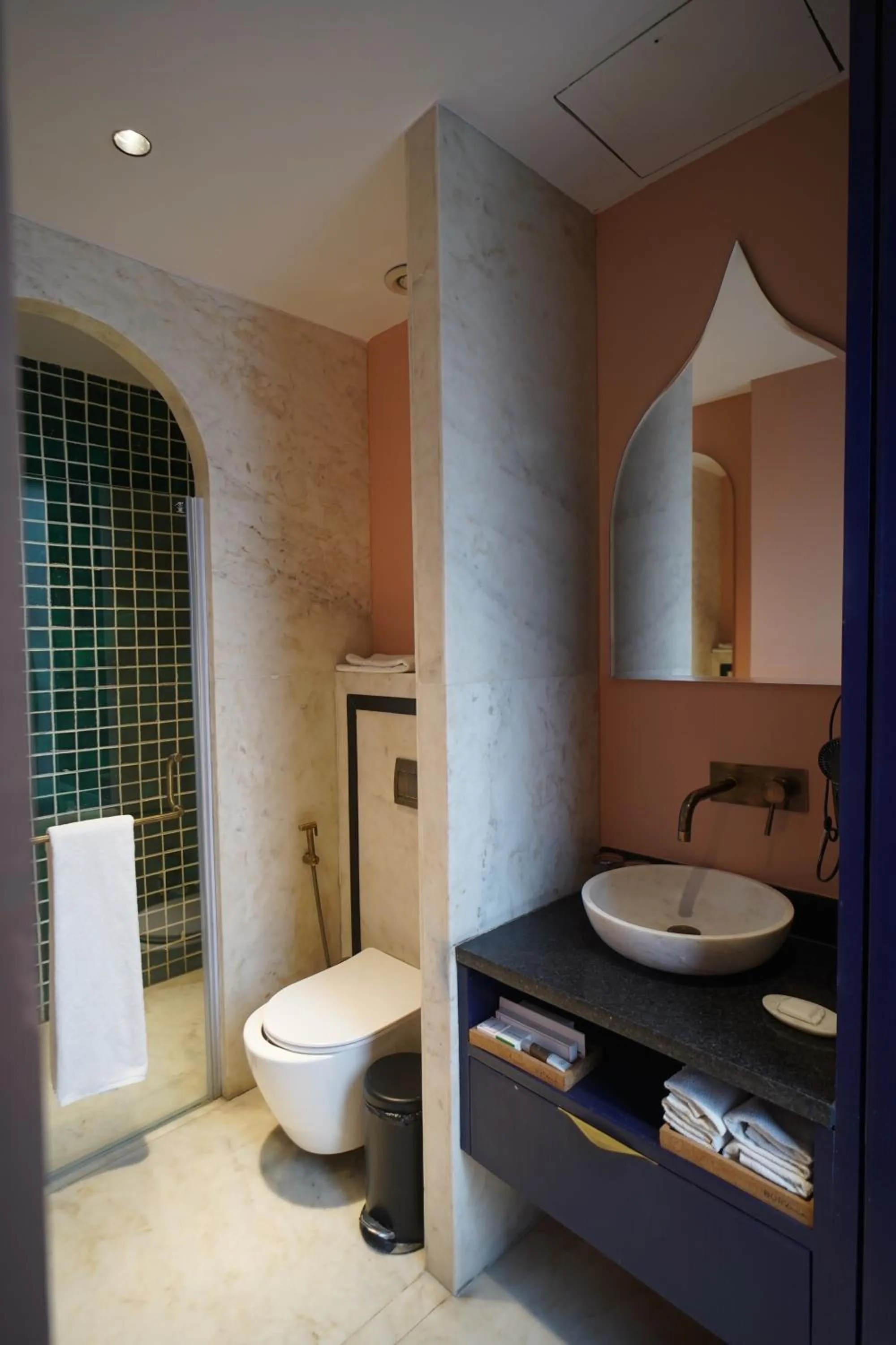 Toilet in Bur'Dera - a Boutique Luxury Hotel