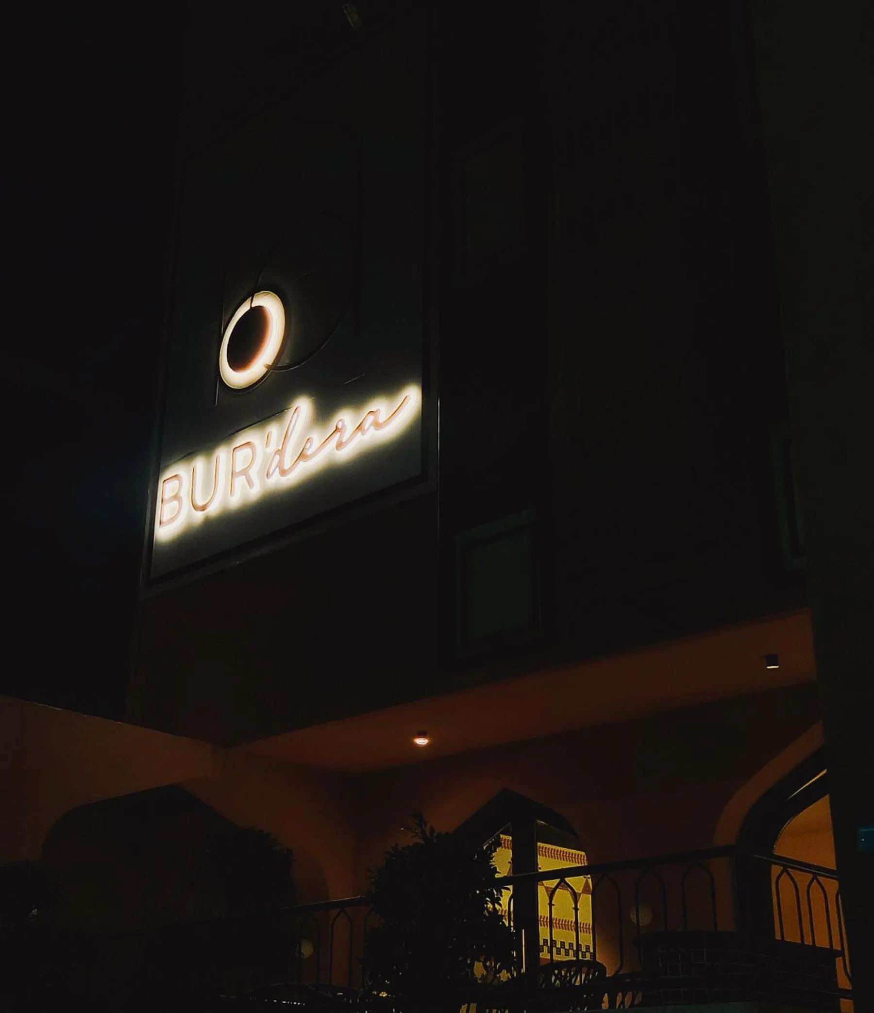 Night in Bur'Dera - a Boutique Luxury Hotel