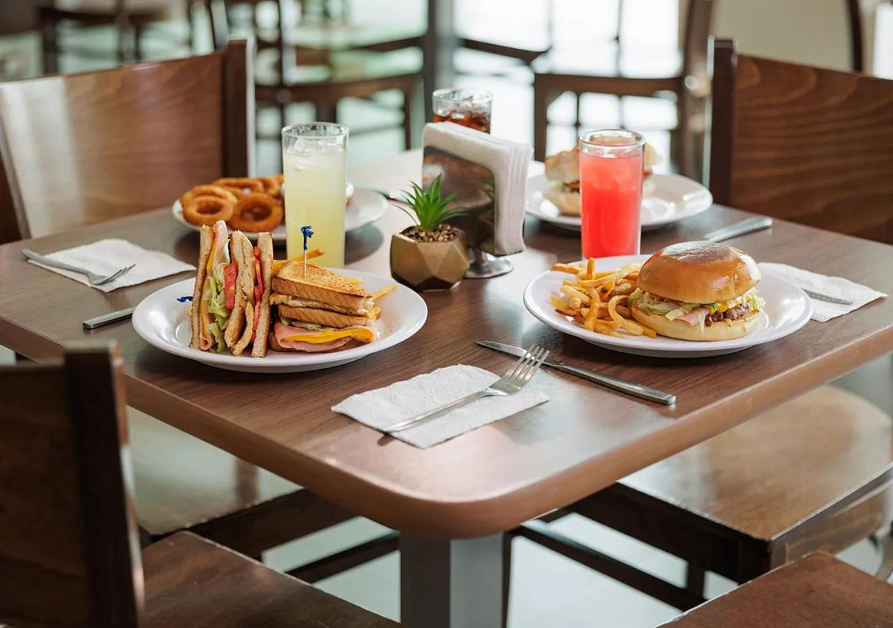 Restaurant/places to eat in Hotel México Plaza Celaya