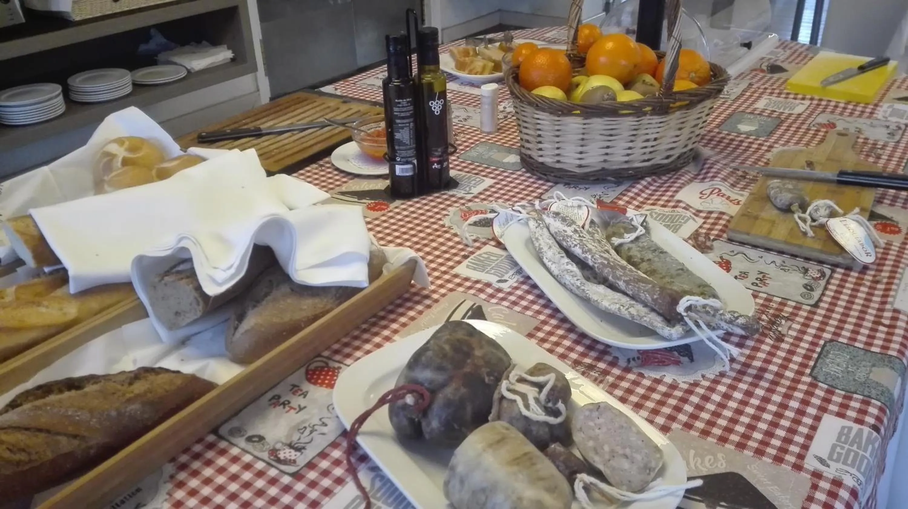 Buffet breakfast in Hotel Ancora