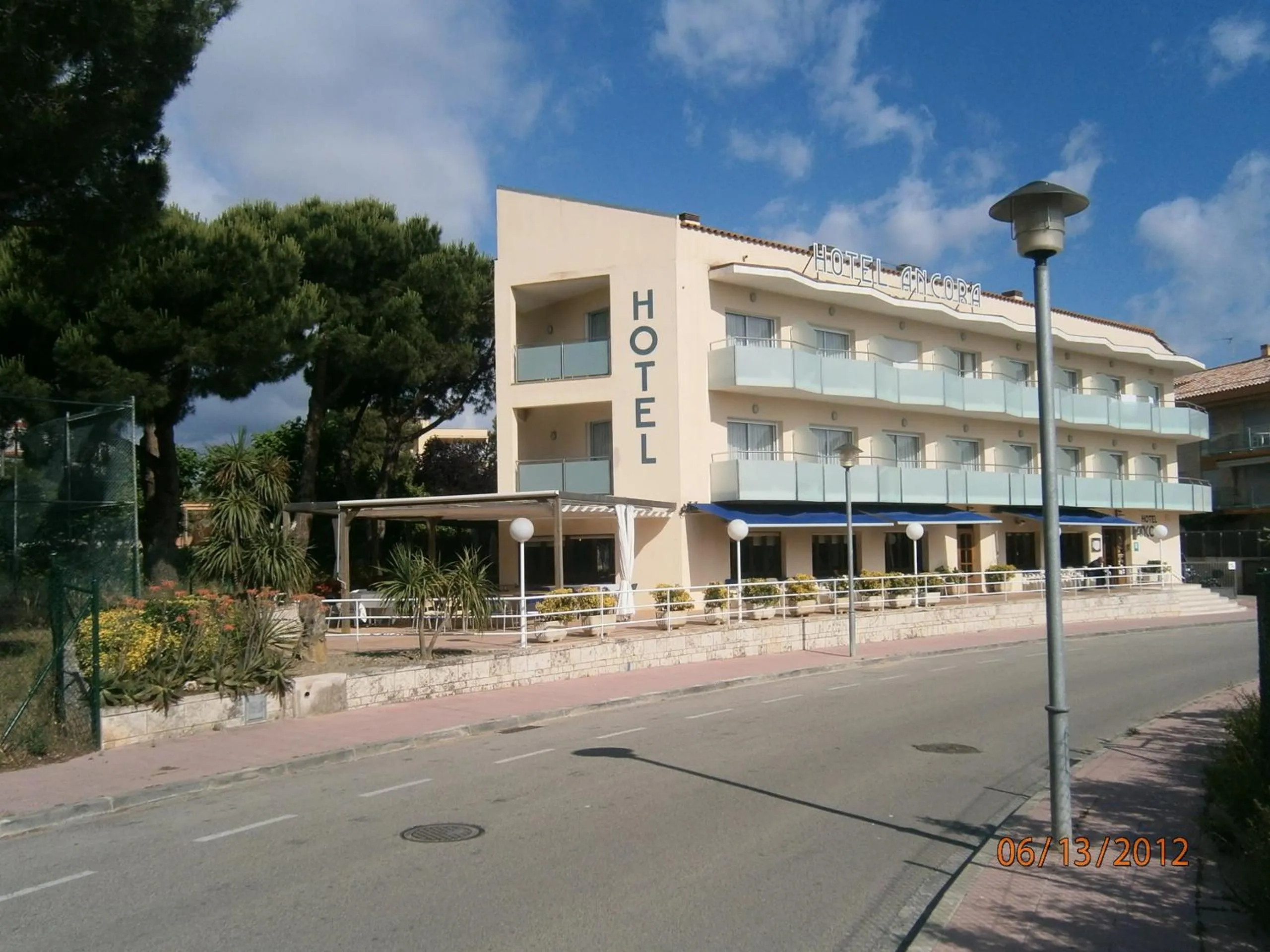 Facade/entrance in Hotel Ancora