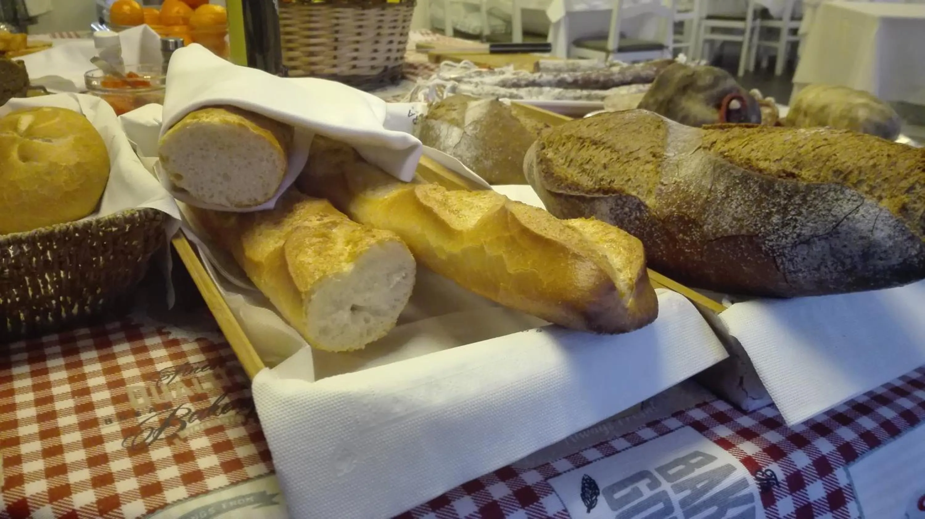 Buffet breakfast in Hotel Ancora