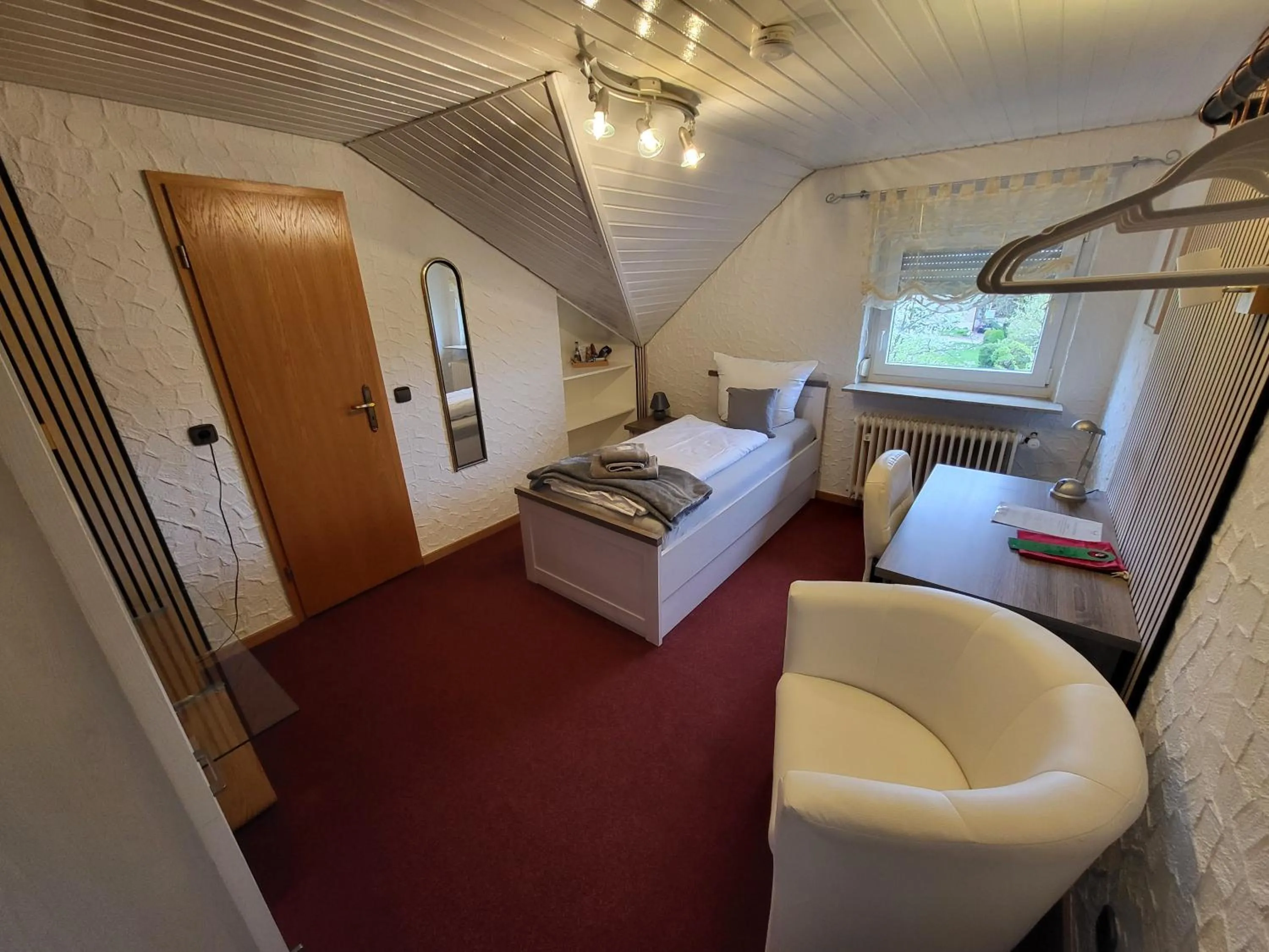 Bedroom, Bed in Hotel Schönblick