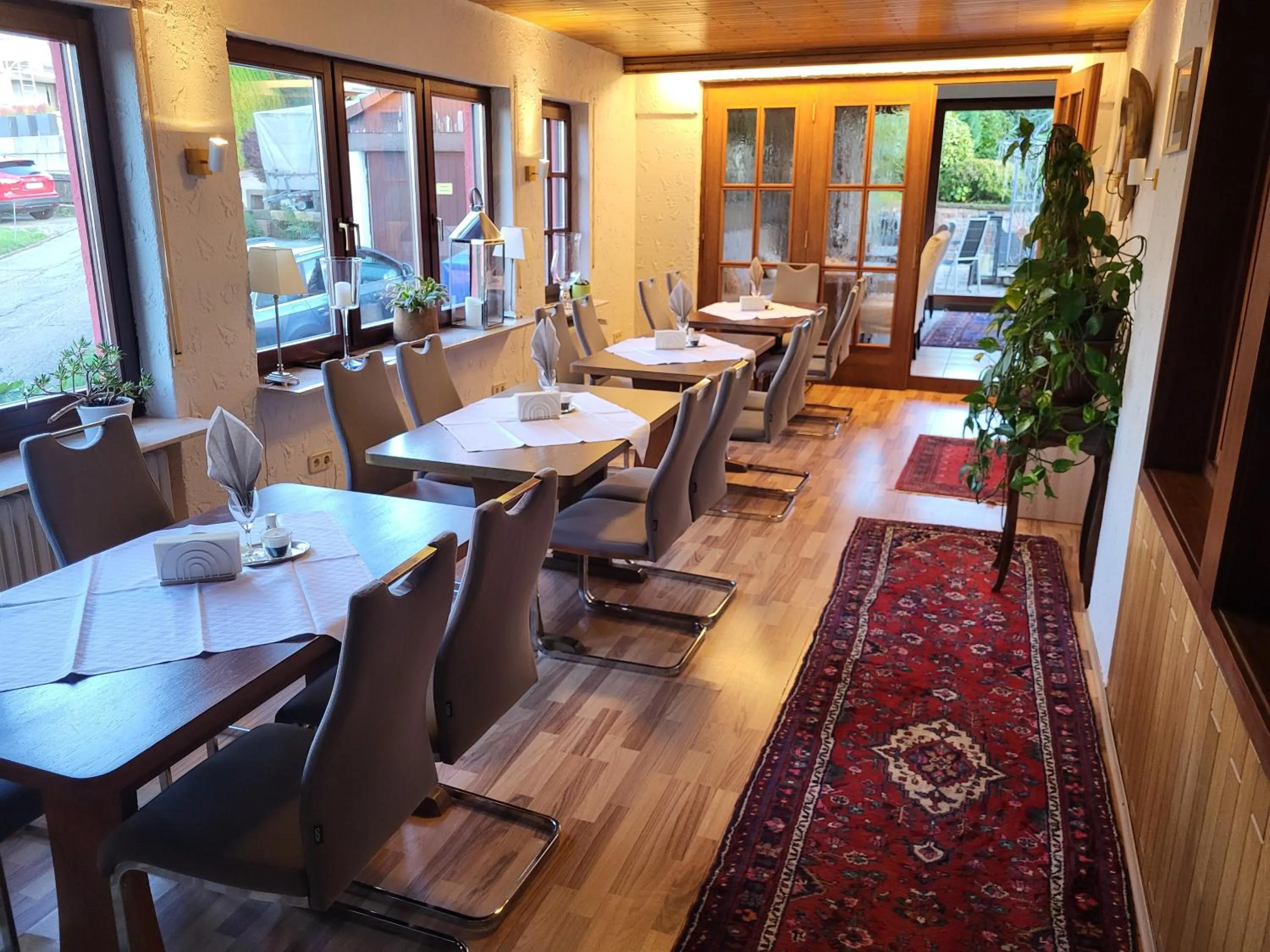 Restaurant/places to eat in Hotel Schönblick