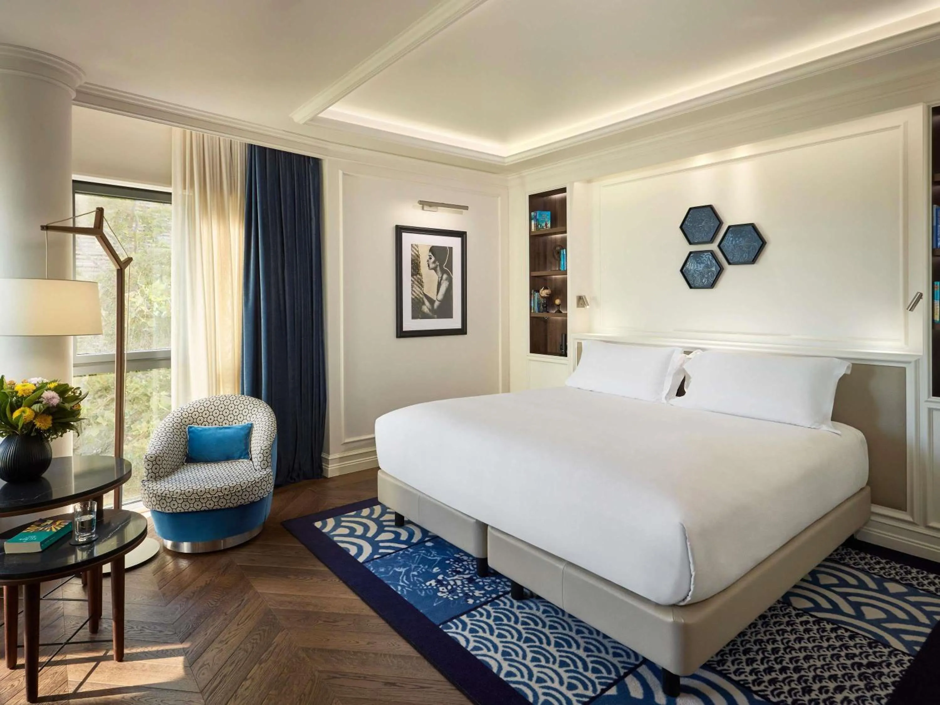 Bedroom, Bed in Sofitel Barcelona Skipper