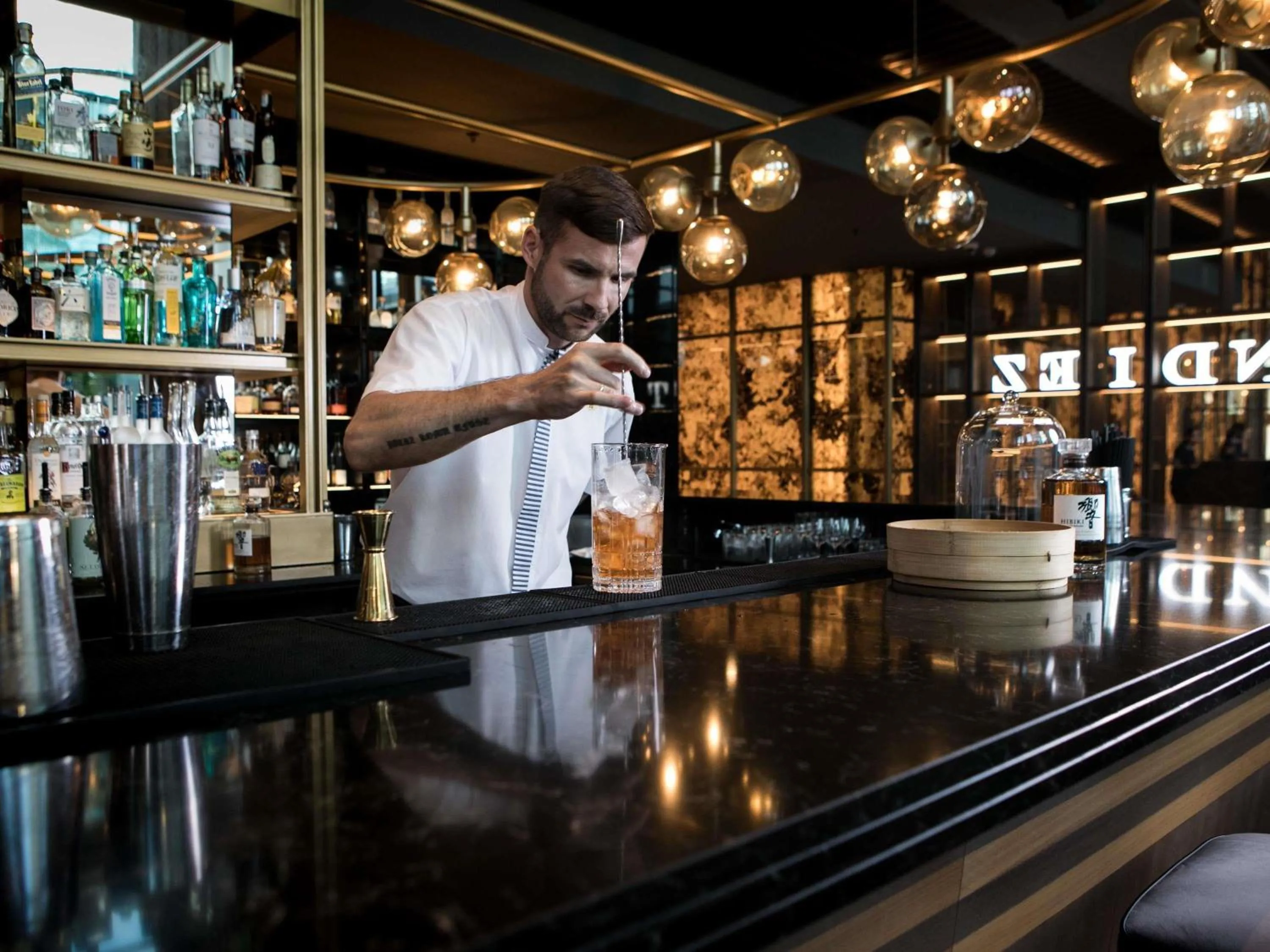 Lounge or bar in Sofitel Barcelona Skipper