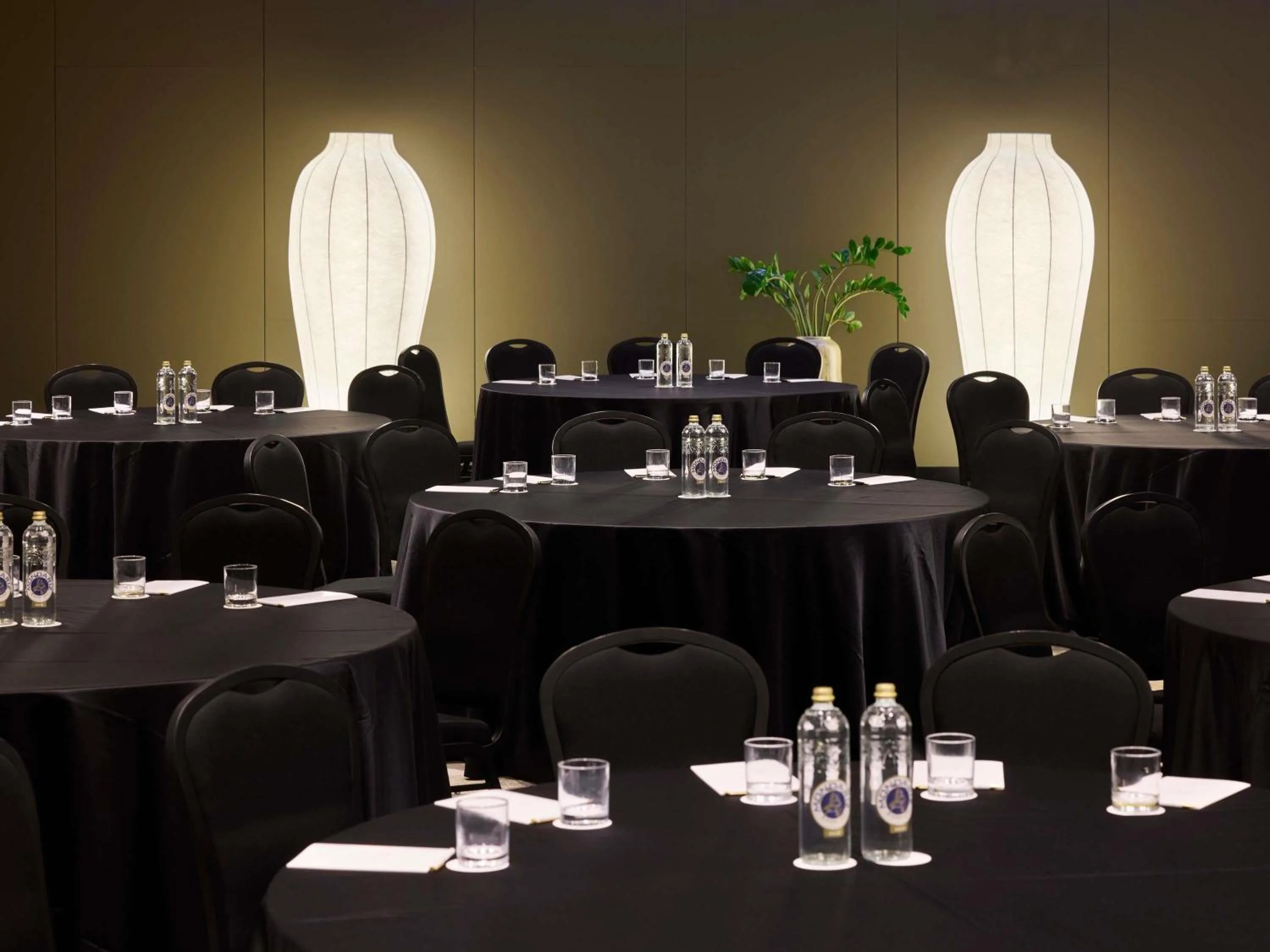 Meeting/conference room in Sofitel Barcelona Skipper