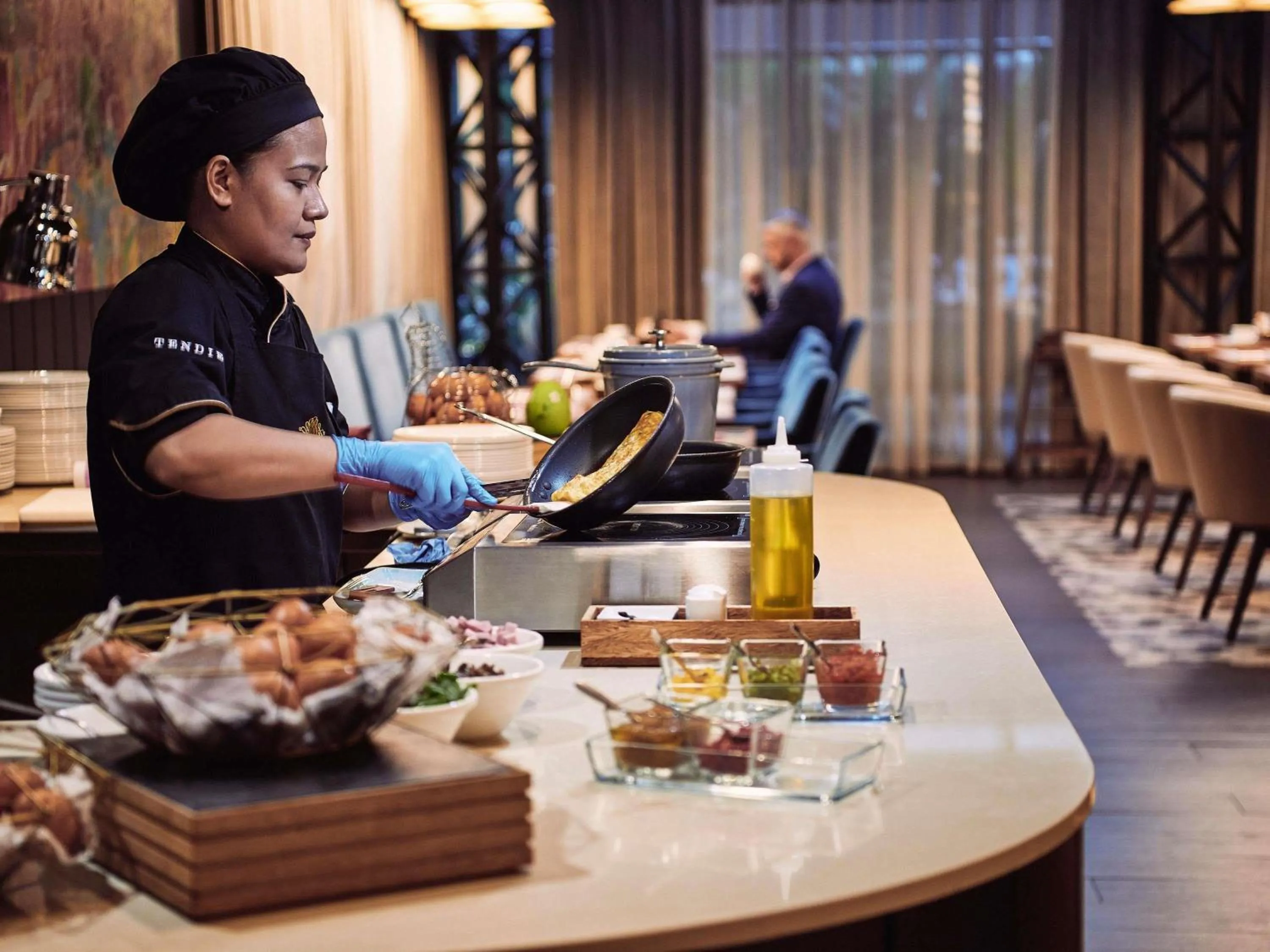 Restaurant/places to eat in Sofitel Barcelona Skipper