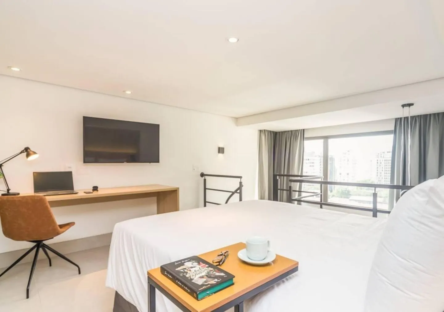 Bed in Cozzy Suites Paraíso Hotel