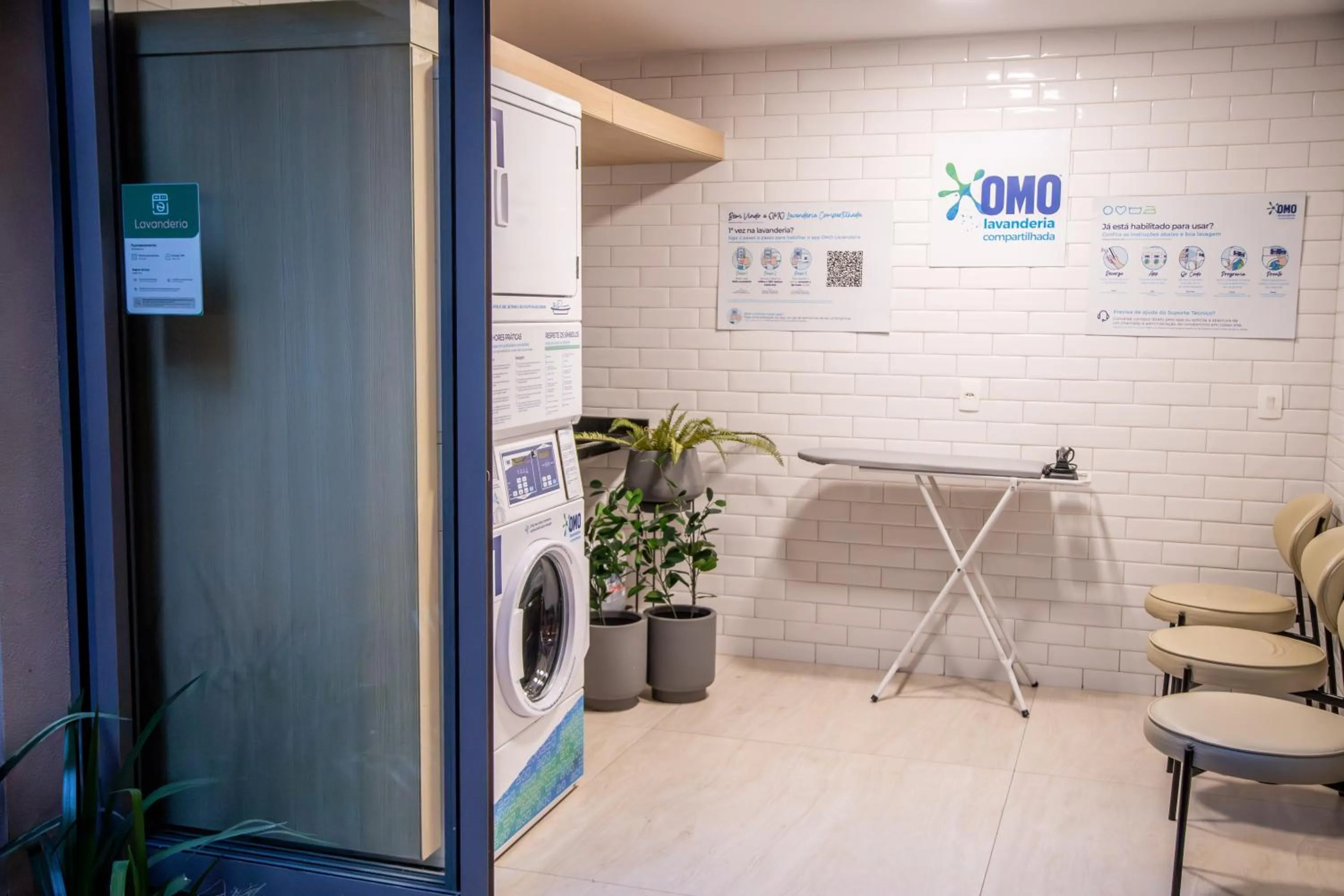 laundry in Cozzy Suites Paraíso Hotel