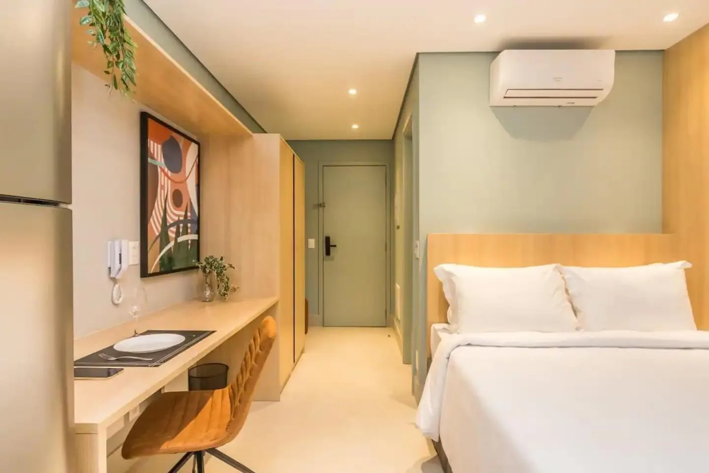 Photo of the whole room, Bed in Cozzy Suites Paraíso Hotel