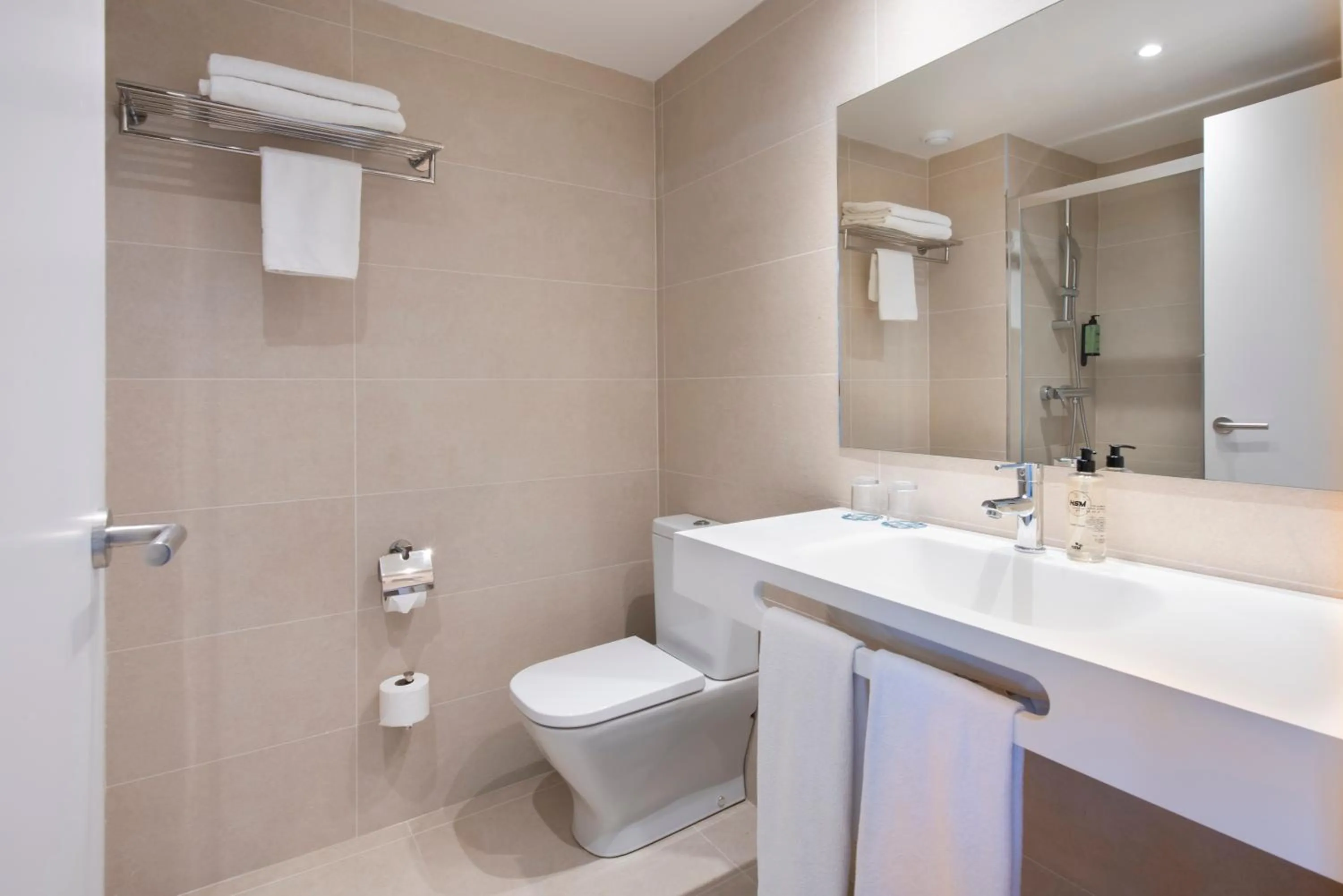 Bathroom in HSM Atlantic Park