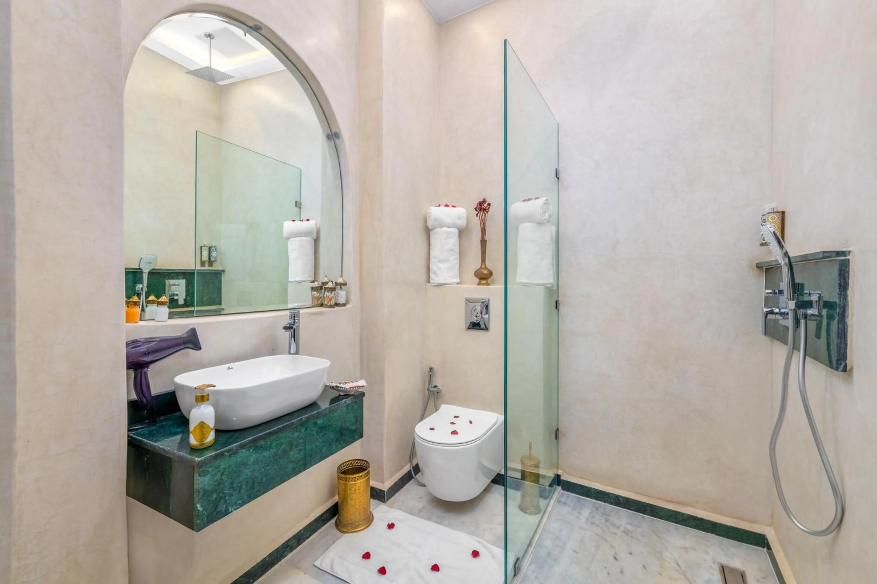 Shower in Riad Diamond Of Marrakech & Spa