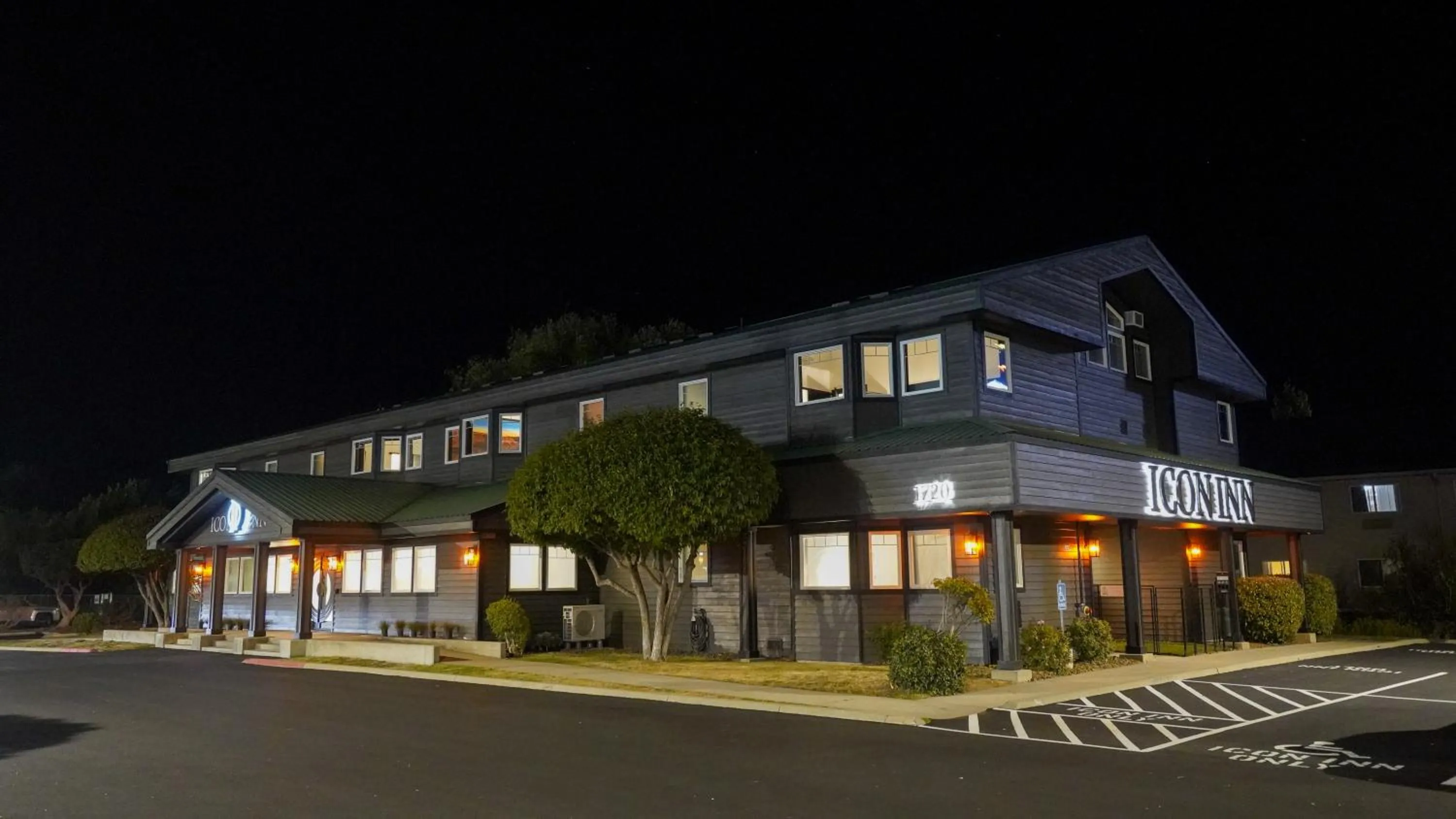 Property building in Icon Inn