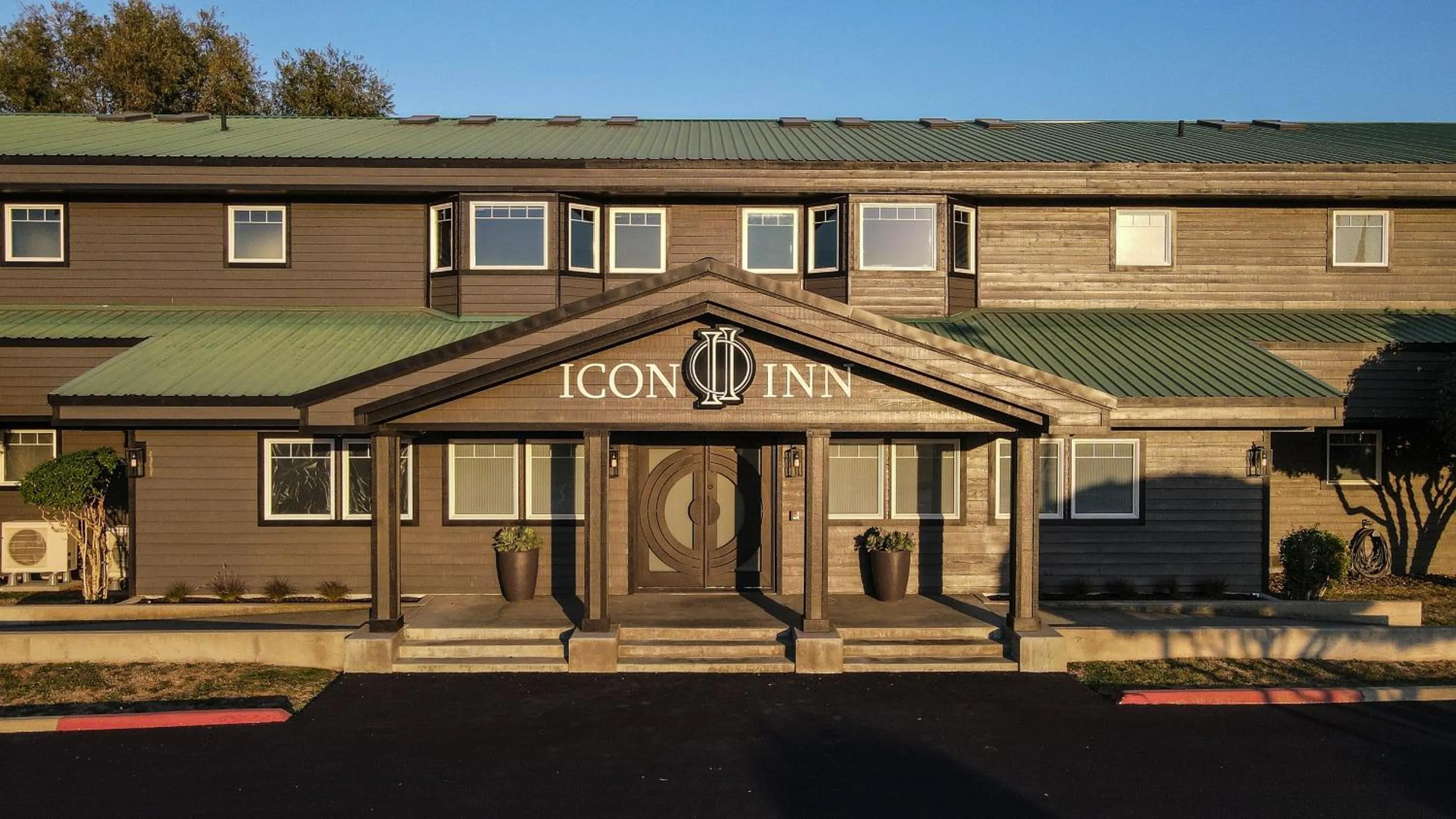Property building in Icon Inn