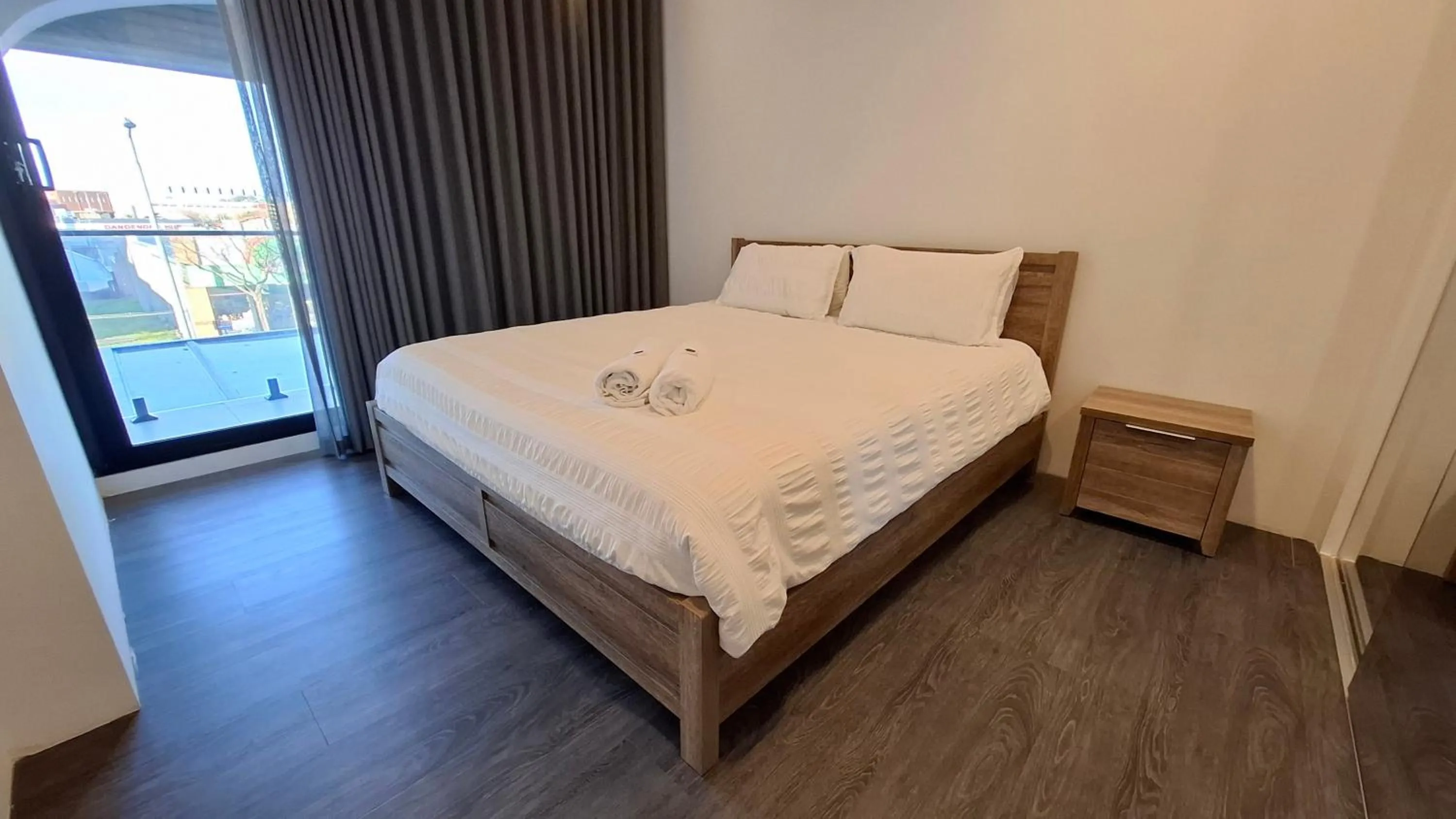 Bedroom, Bed in Exodus Dandenong Apartment Hotel