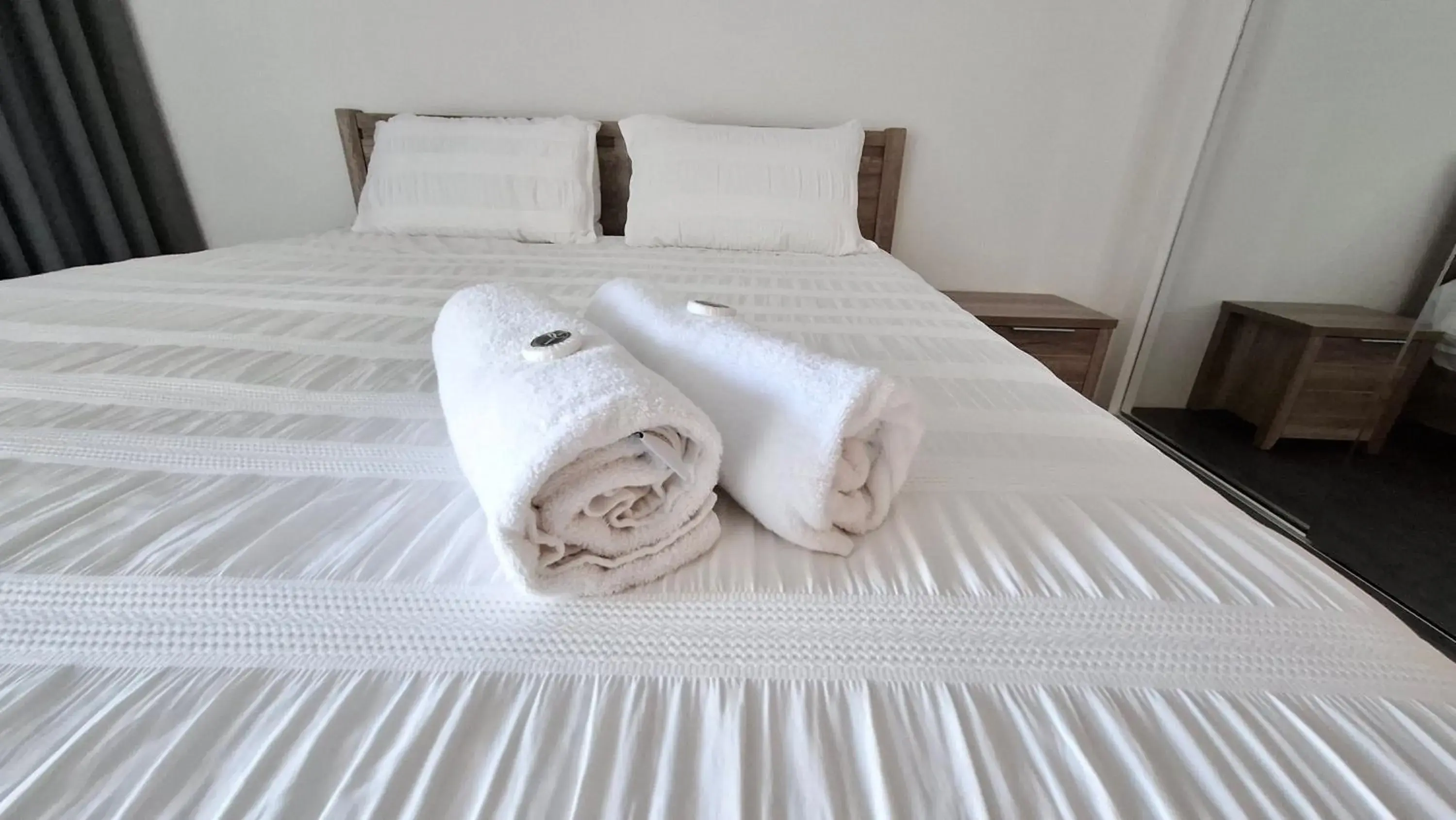 Deluxe One-Bedroom Apartment in Exodus Dandenong Apartment Hotel Deluxe One-Bedroom Apartment in Exodus Dandenong Apartment Hotel