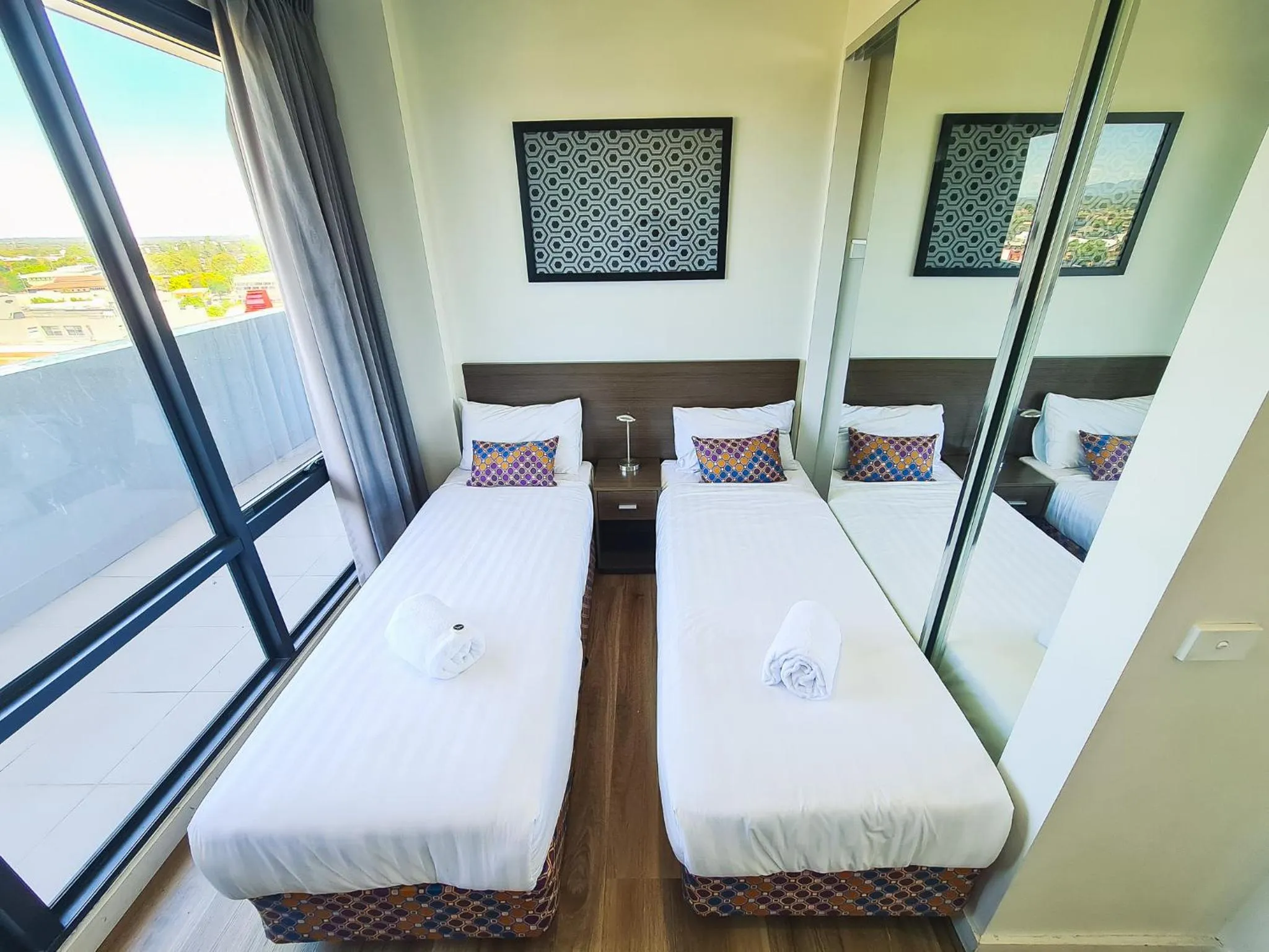 Photo of the whole room, Bed in Exodus Dandenong Apartment Hotel