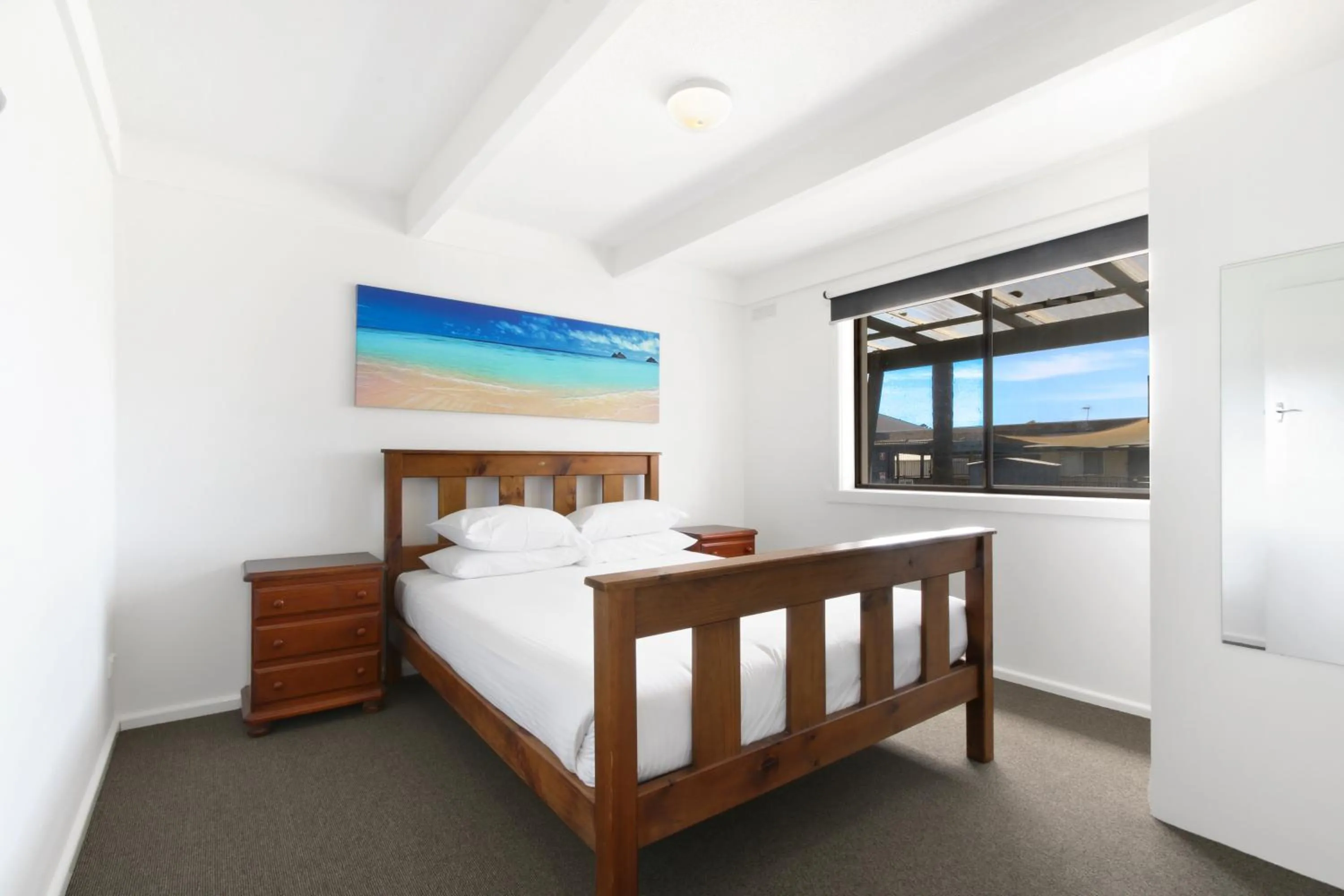 Bedroom, Bed in Ocean Bridge Lakes Entrance