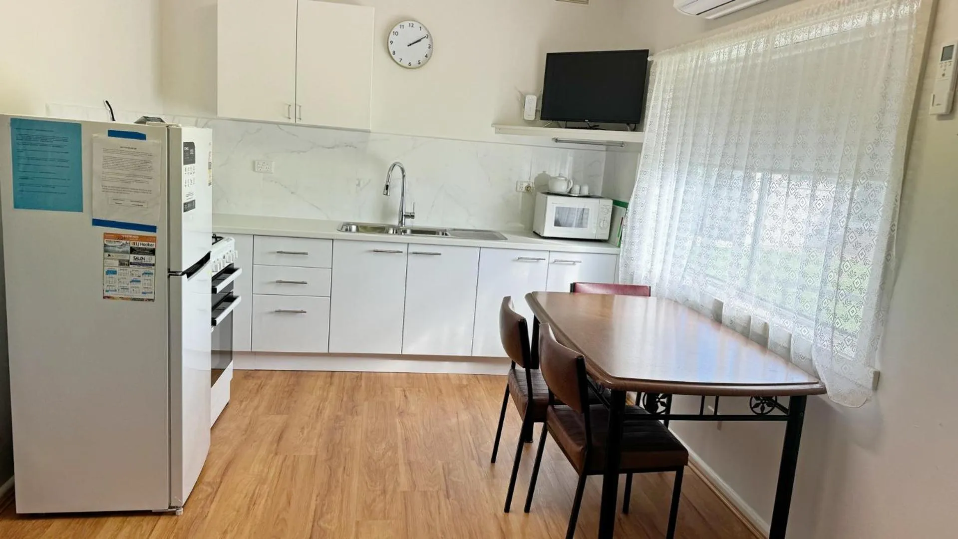 kitchen in Ocean Bridge Lakes Entrance