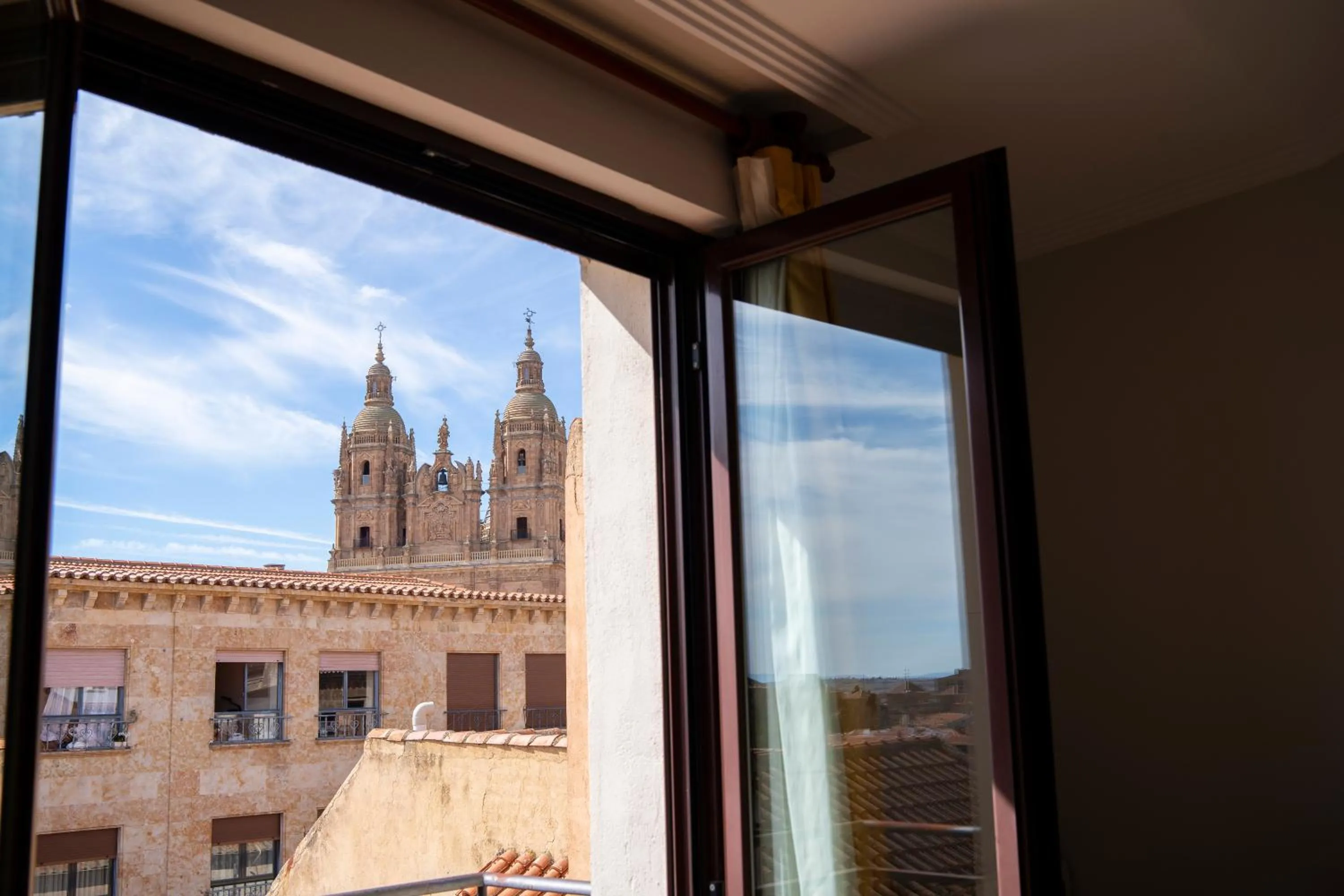 Nearby landmark in Hotel Rua Salamanca