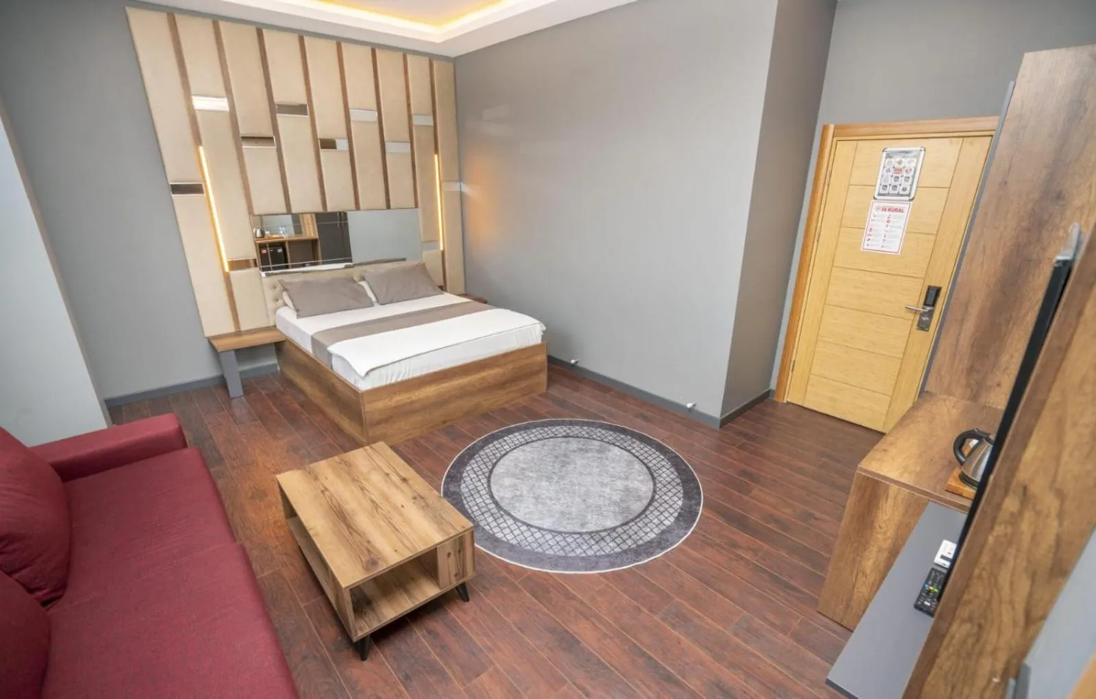 Bed in 216 Palace Suite