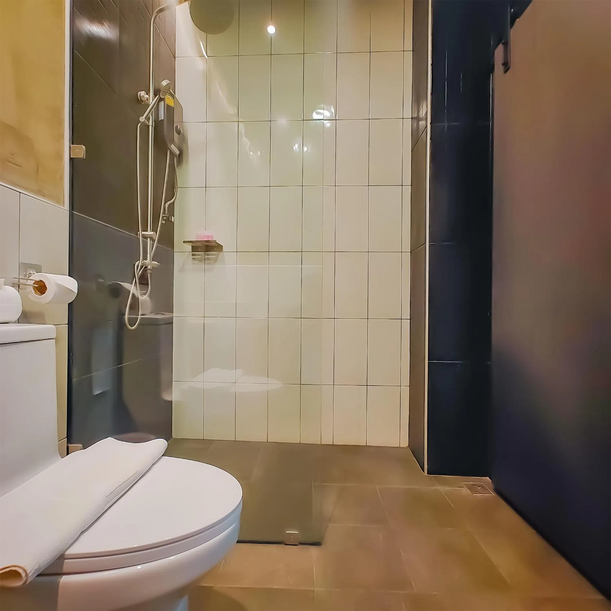 The Riva Vientiane Hotel