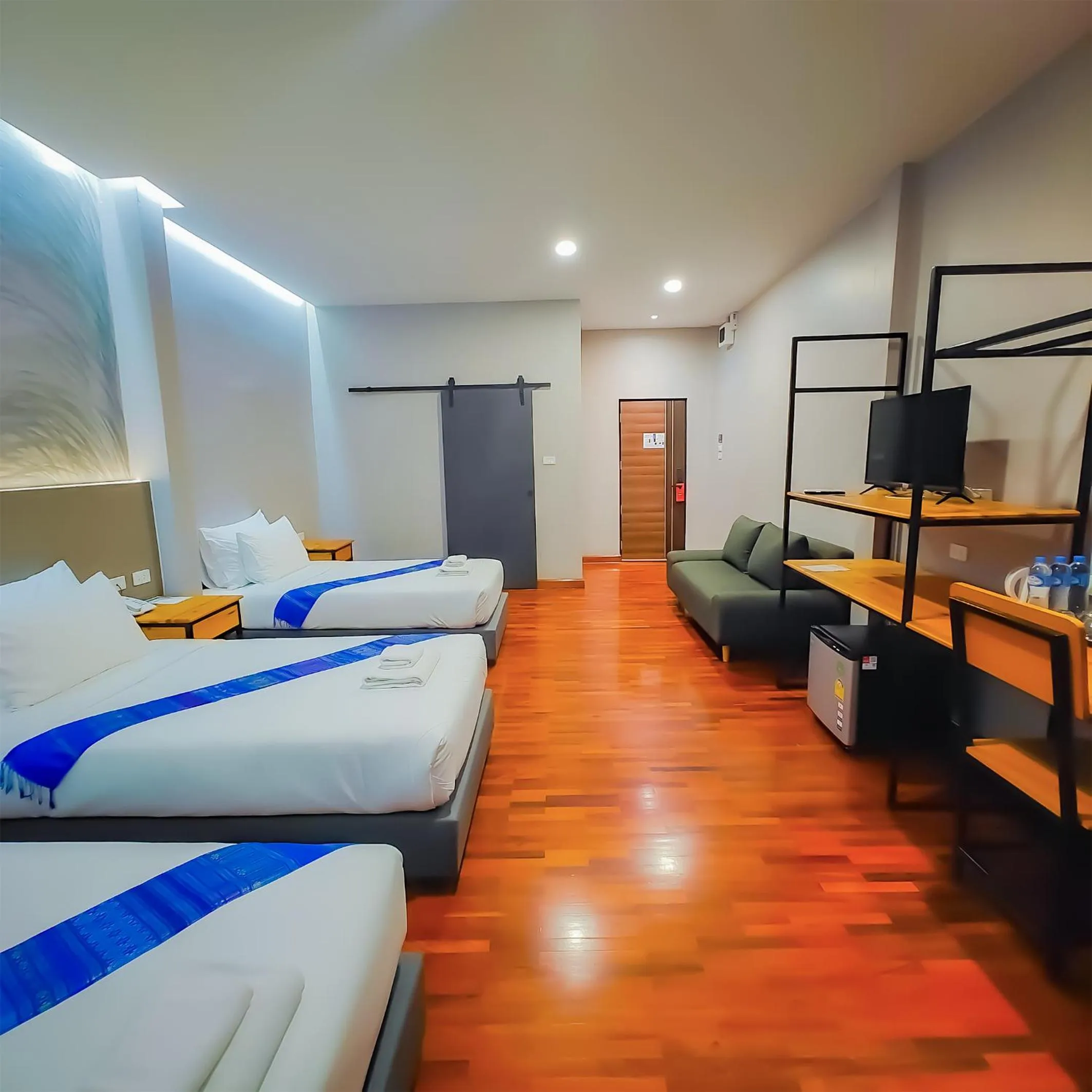 Bed in The Riva Vientiane Hotel