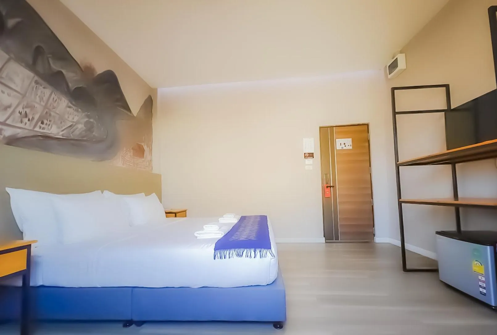 Bed in The Riva Vientiane Hotel