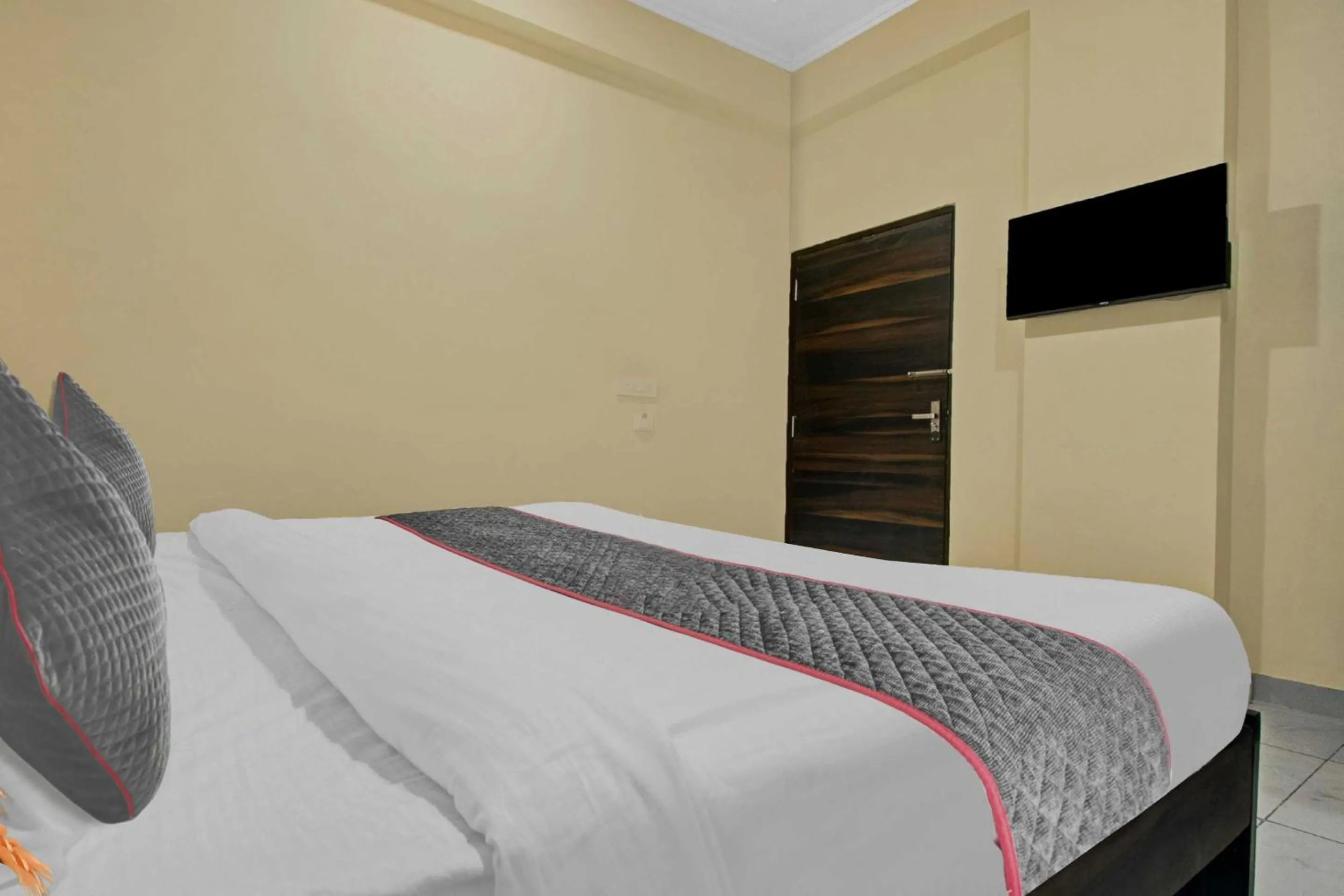 Bedroom, Bed in Collection O Aloft