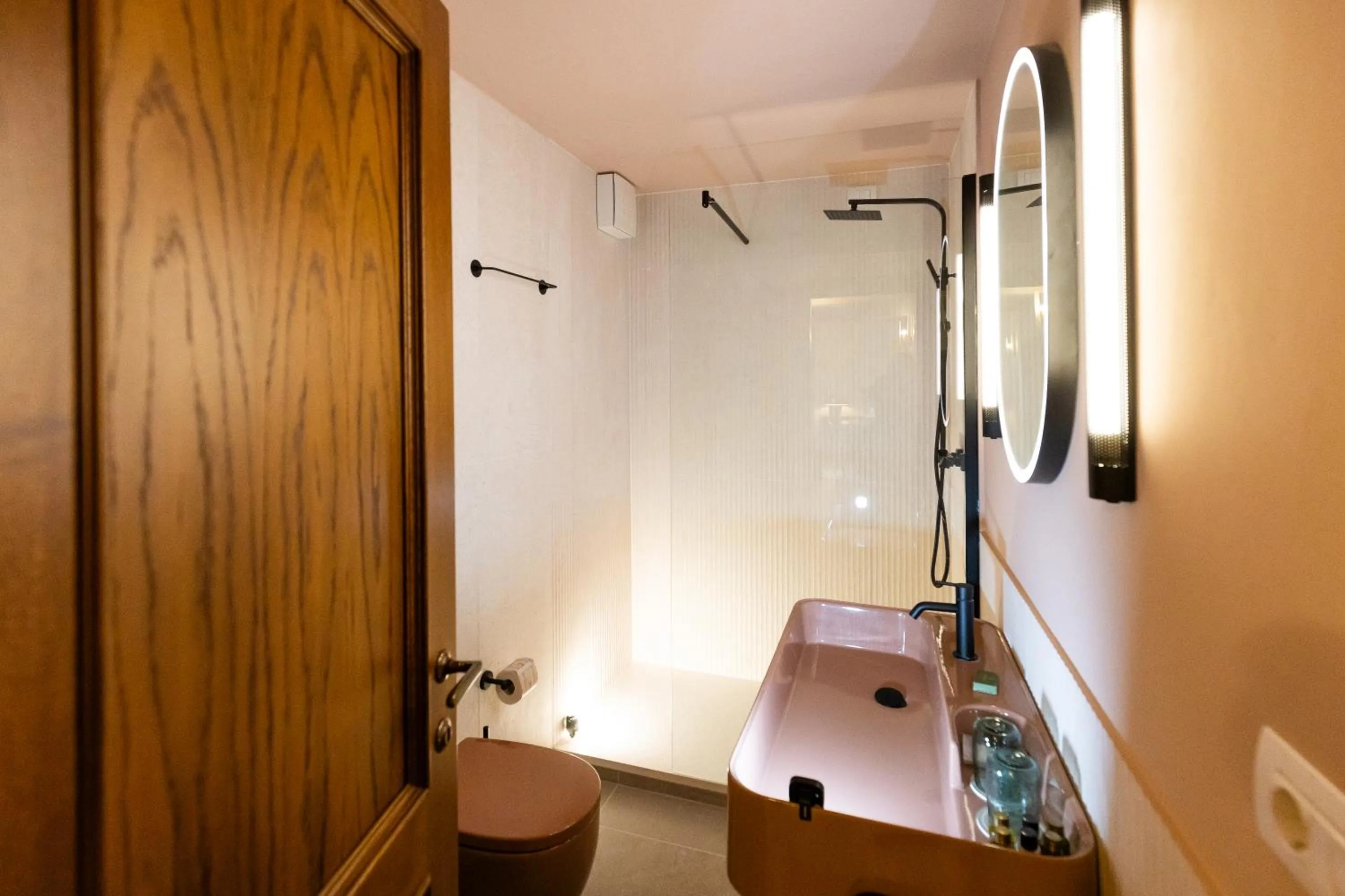 Toilet in II Guelfo Bianco