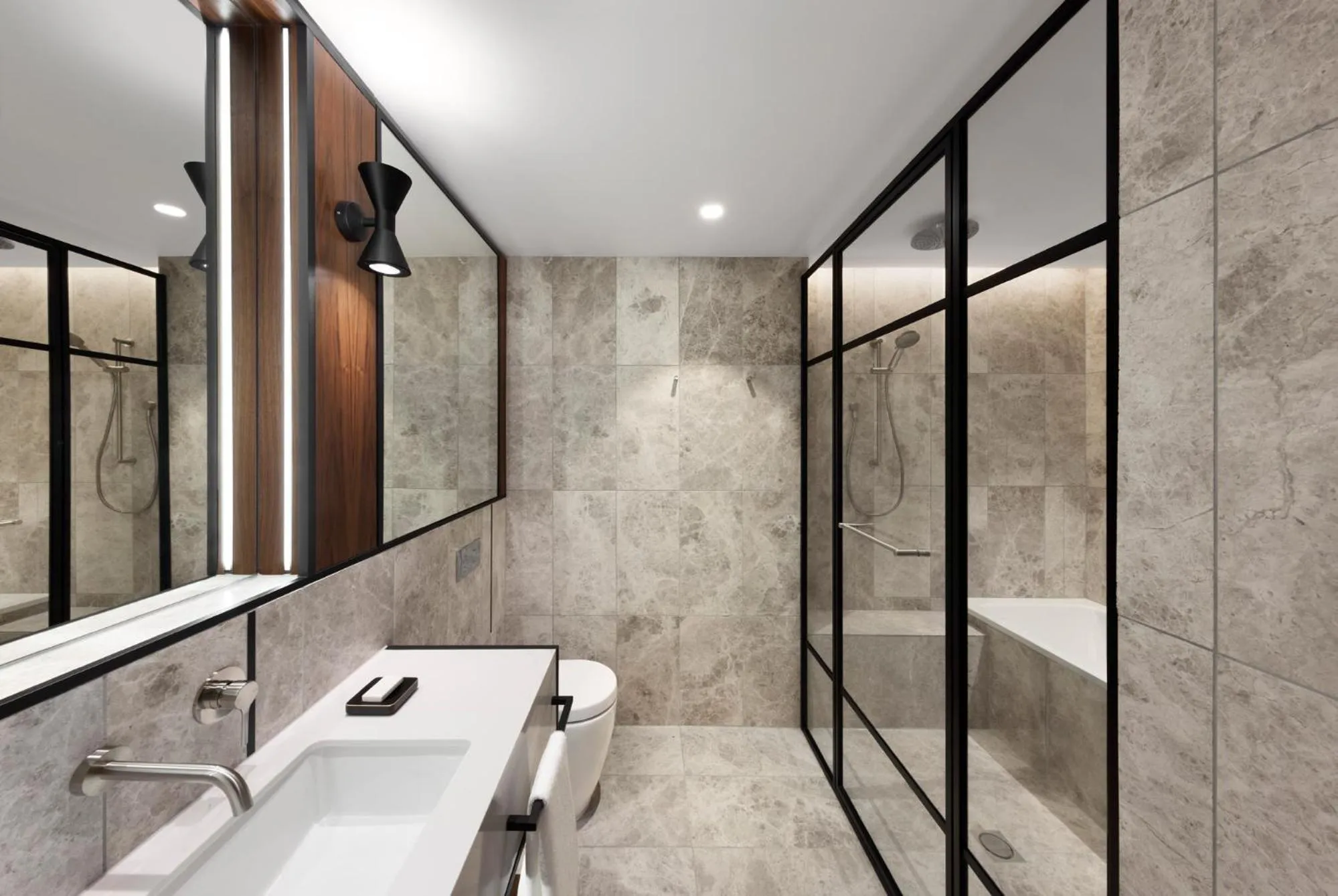 Bathroom in Le Meridien Melbourne