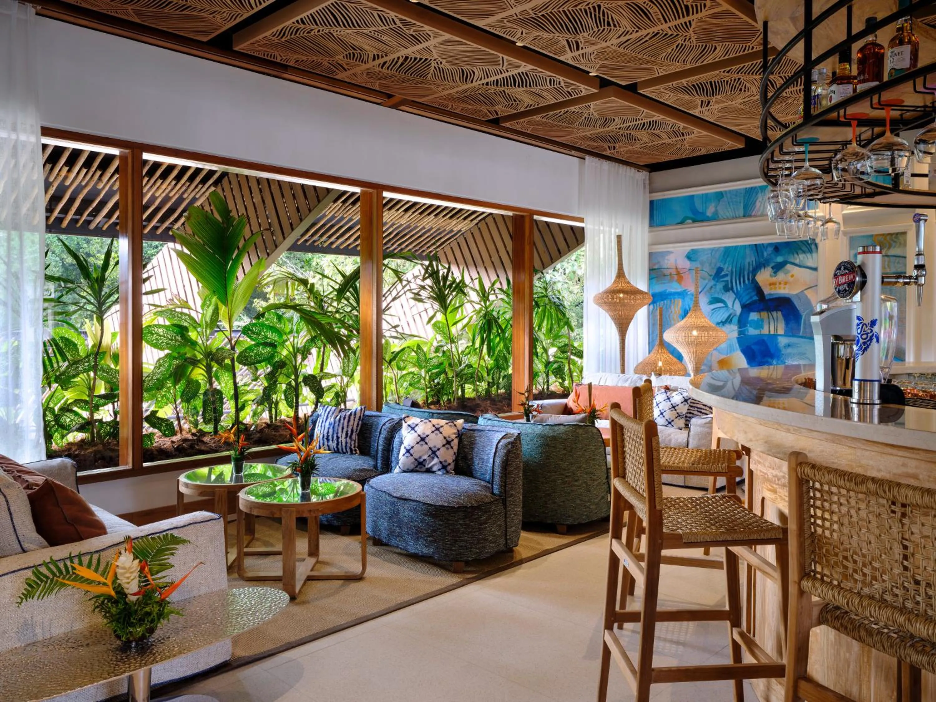 Lounge or bar in laïla, Seychelles, a Tribute Portfolio Resort