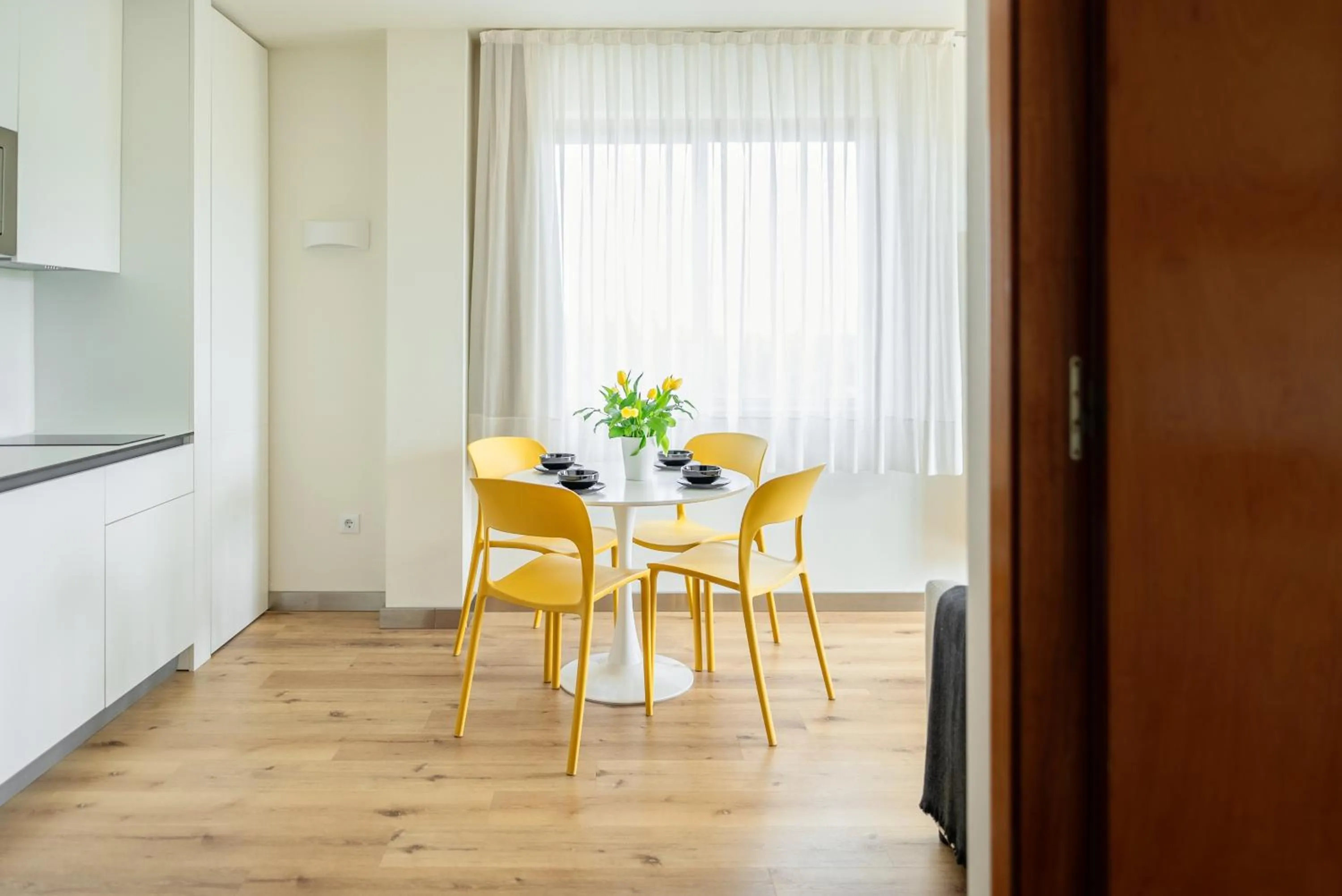 Kitchen or kitchenette in Playas de Liencres - Hotel & Apartamentos