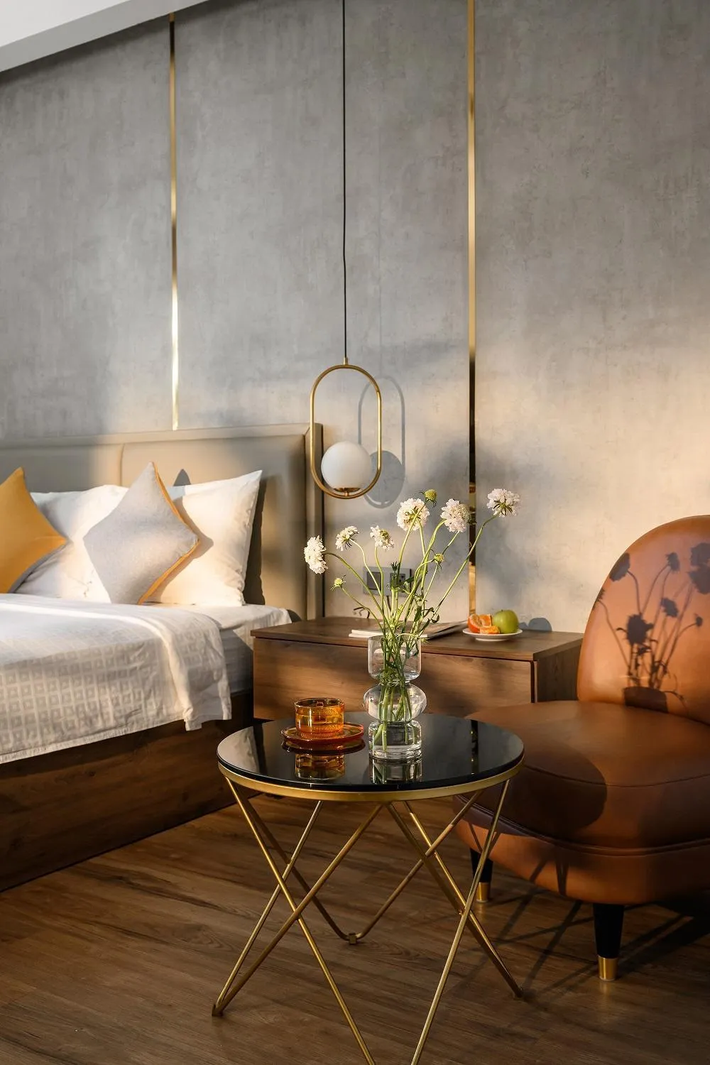 Seating area, Bed in Acnos Hotel