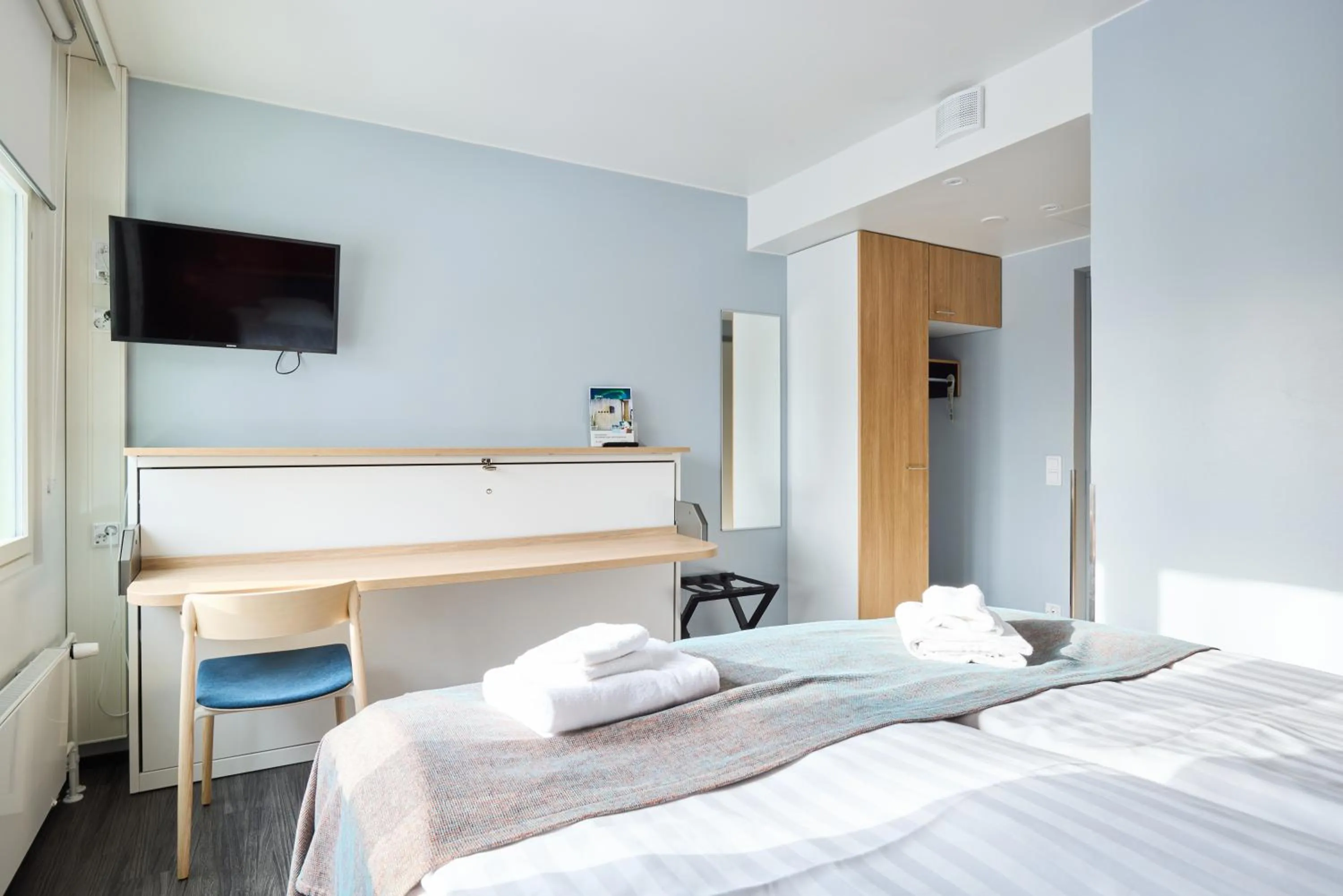 Bed in Hotel Linnasmäki