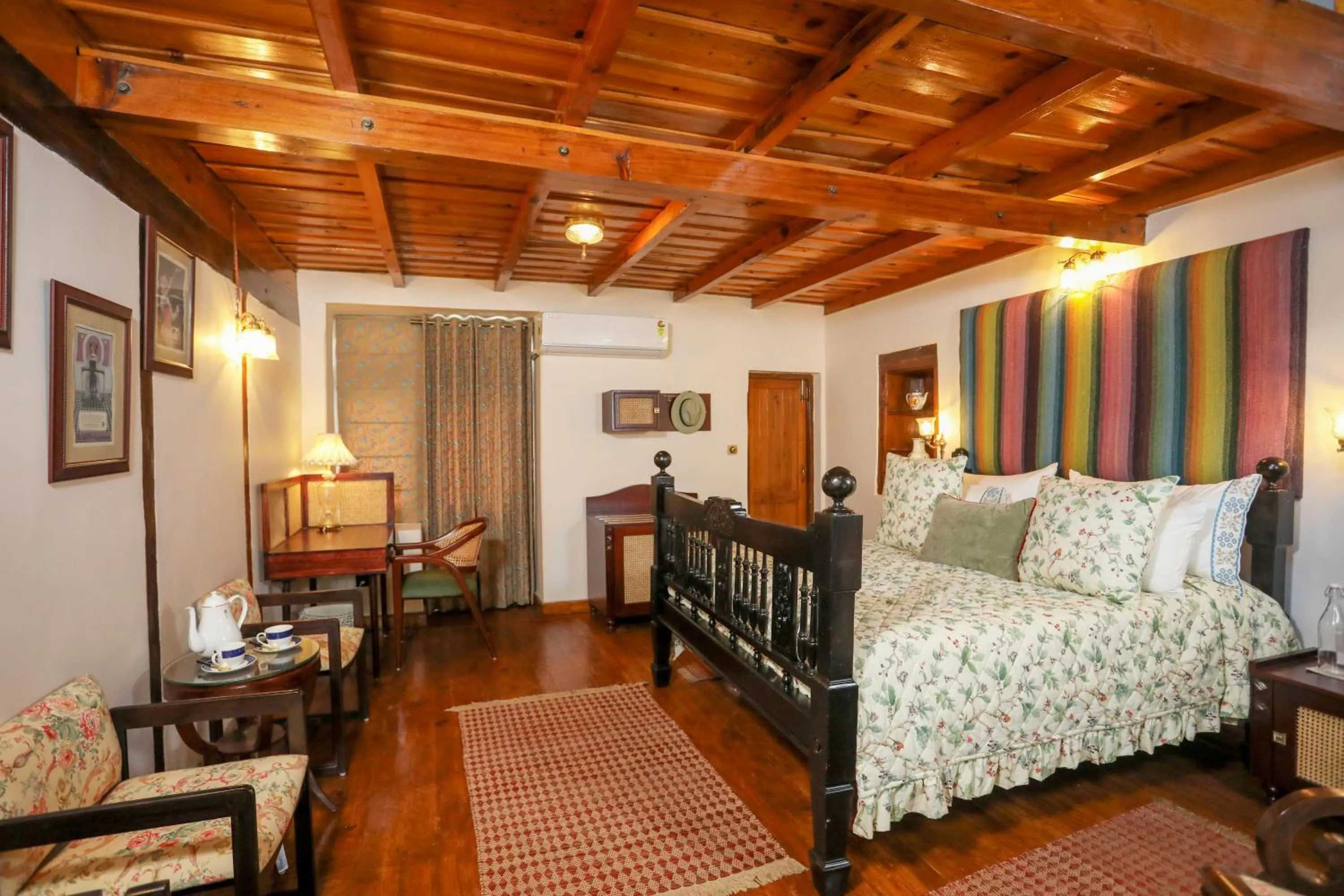 Standard Double Room in Two Chimneys, Gethia, Nainital