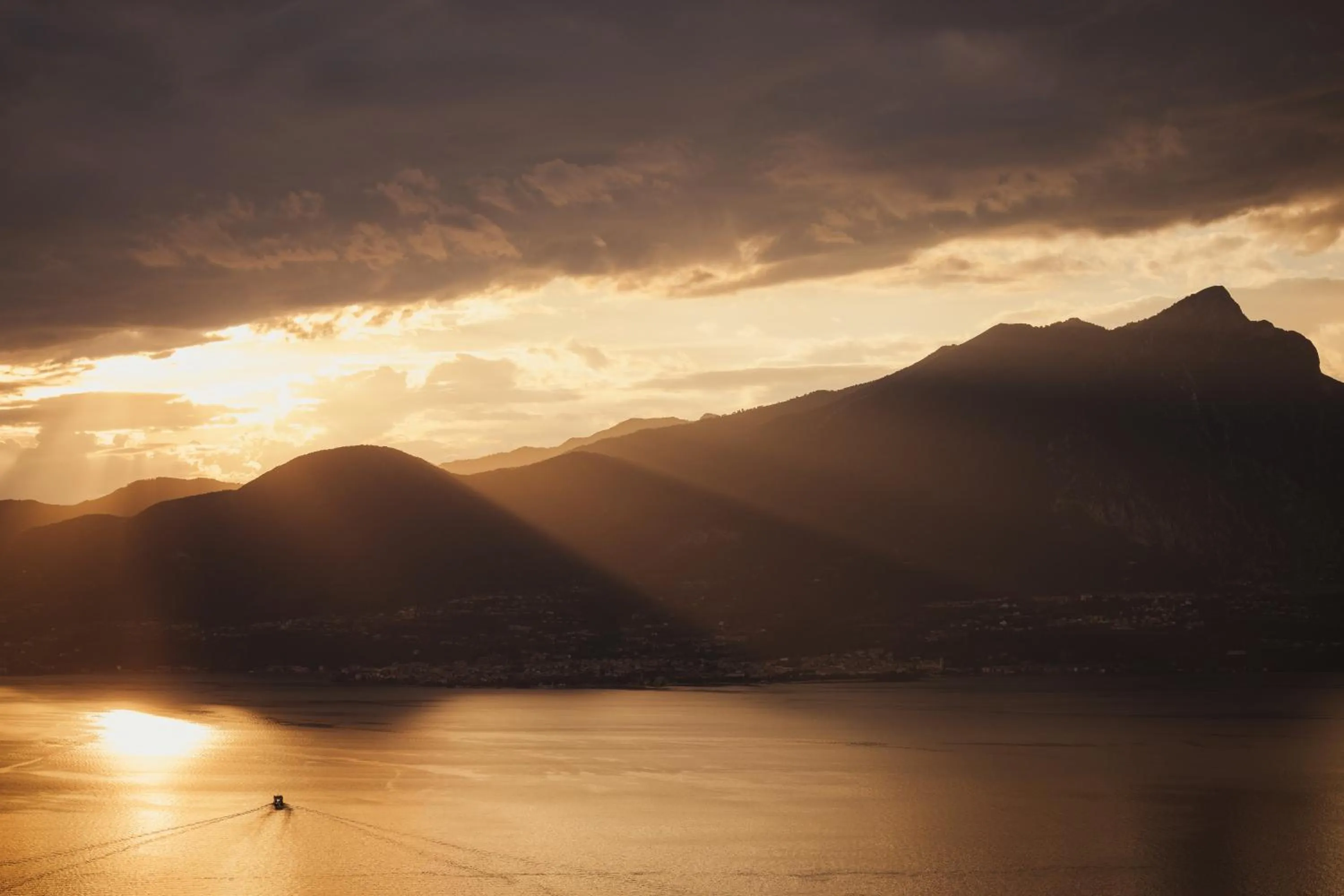 Lake view in Cape of Senses