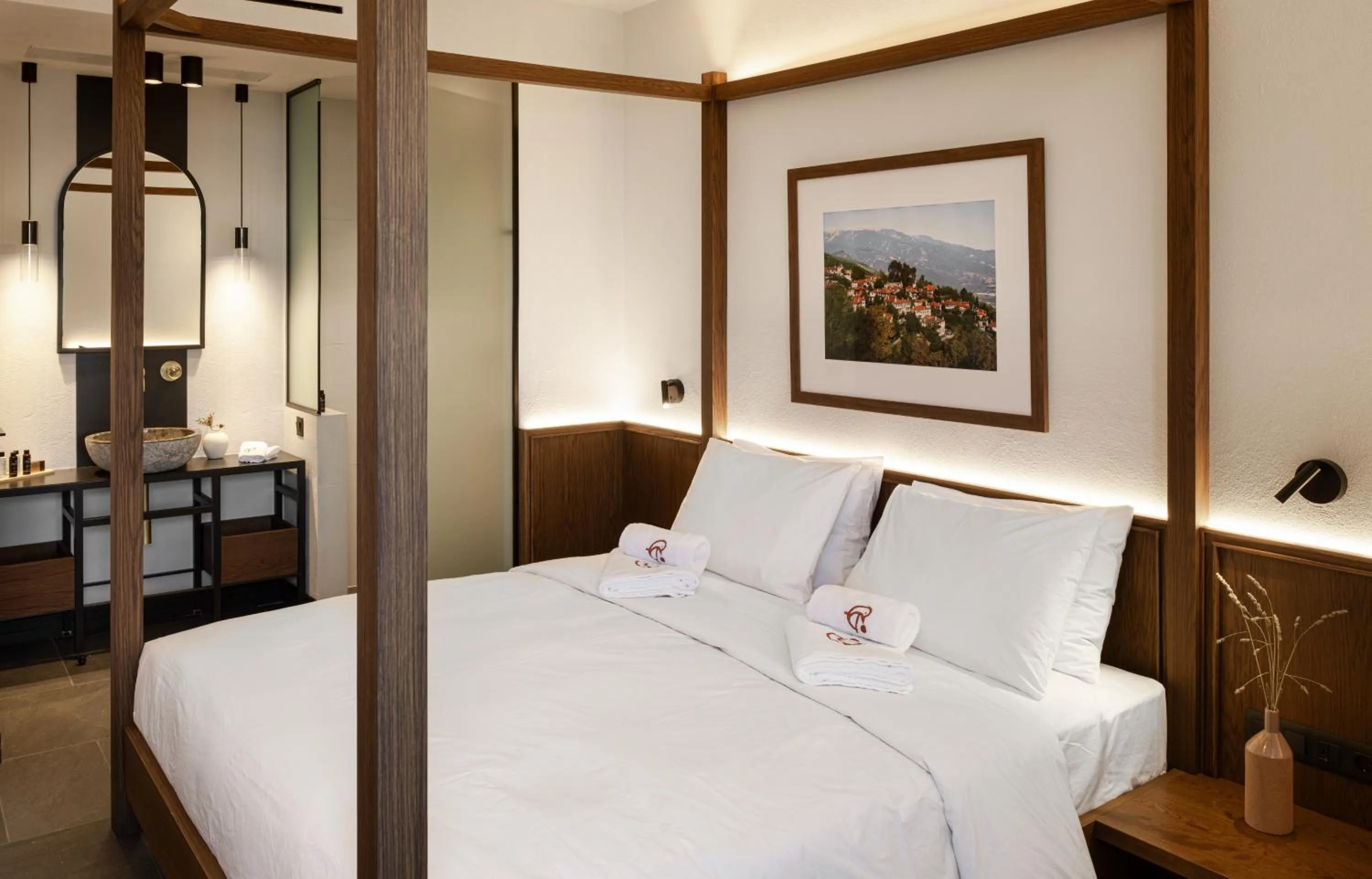 Bed in Unedo All Seasons Boutique Hotel